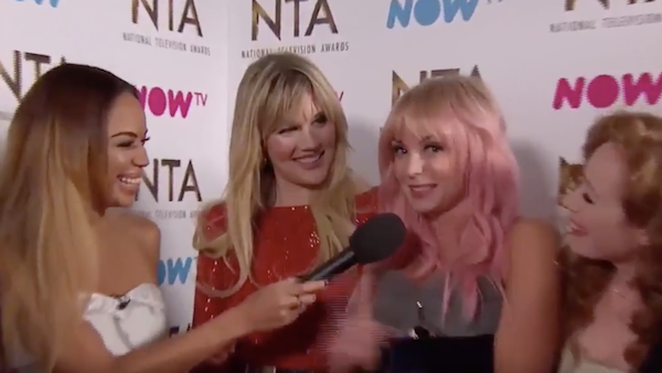 Watch The Midwife (2017) 