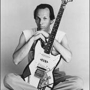 Adrian_belew_sq_90