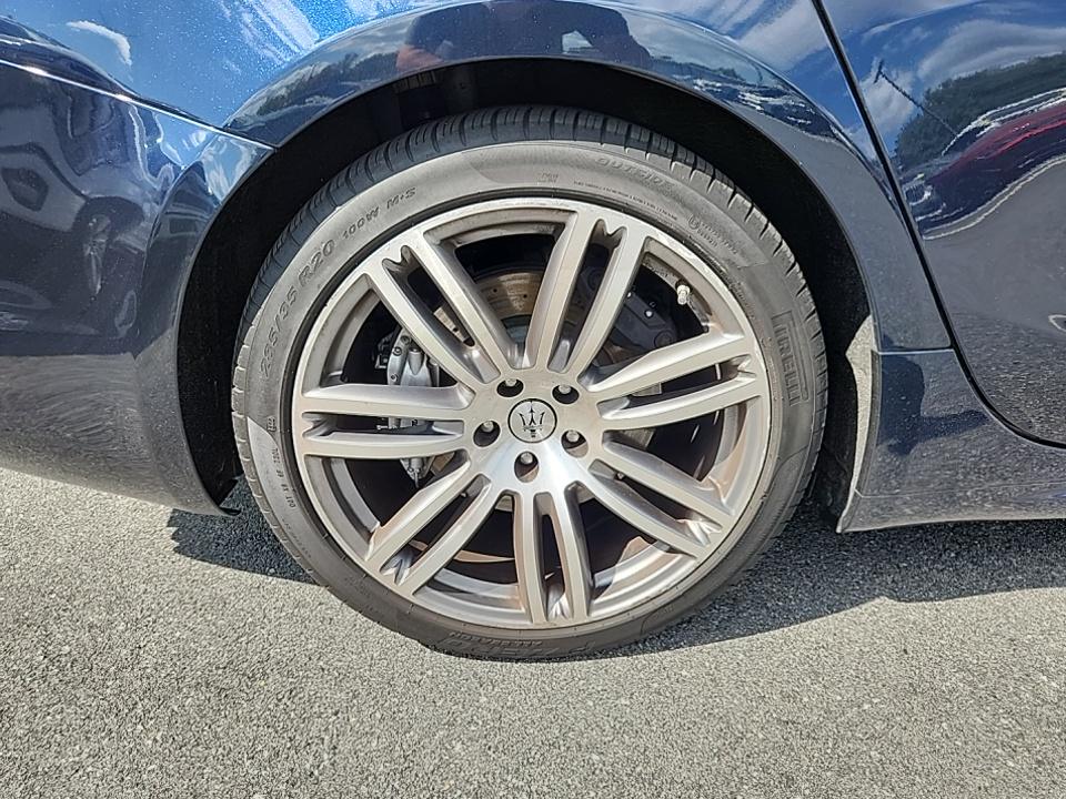 2022 Maserati Ghibli Modena Q4 AWD