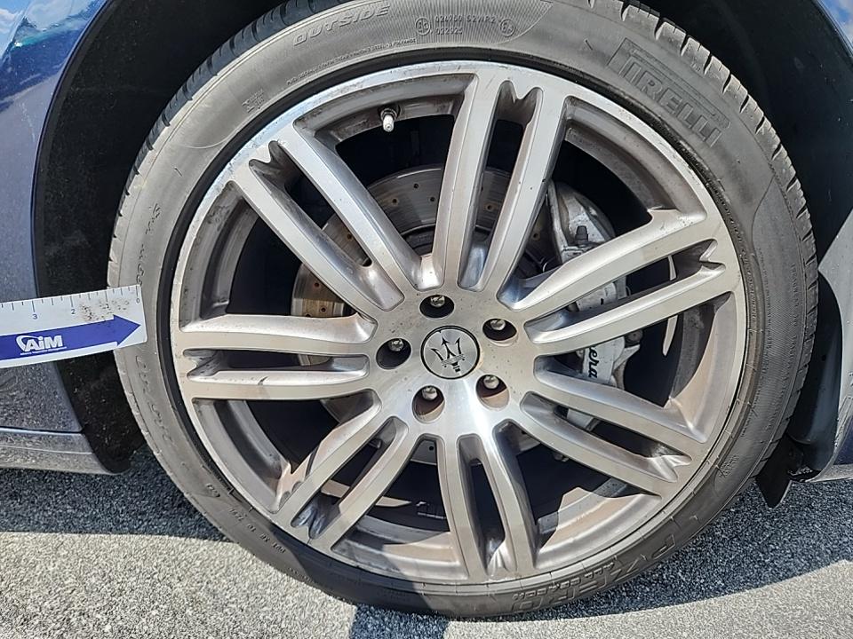 2022 Maserati Ghibli Modena Q4 AWD