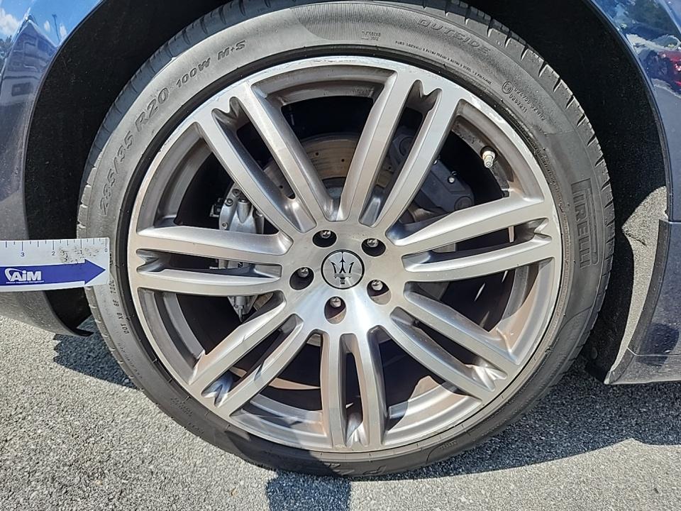 2022 Maserati Ghibli Modena Q4 AWD