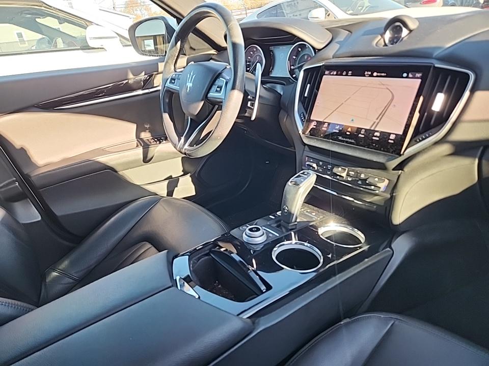 2022 Maserati Ghibli Modena Q4 AWD