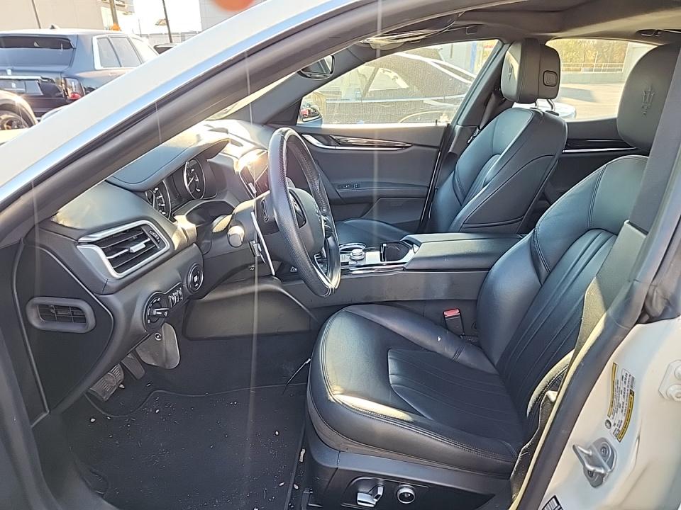 2022 Maserati Ghibli Modena Q4 AWD