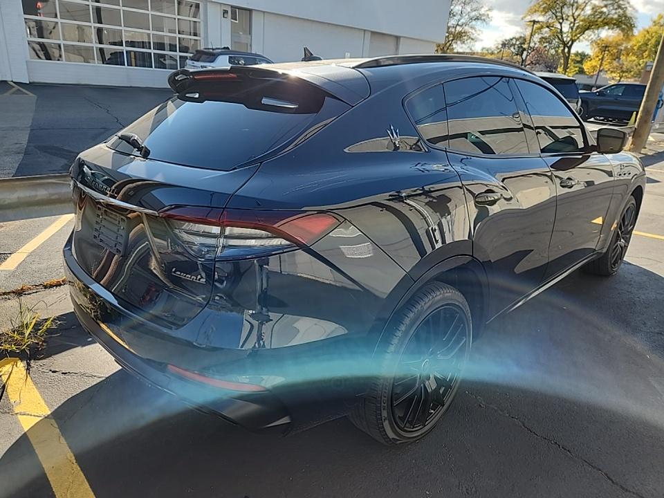 2022 Maserati Levante GT AWD