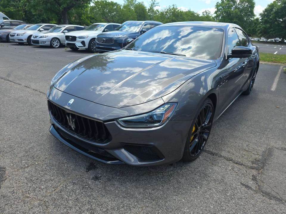 2023 Maserati Ghibli Modena Q4 AWD