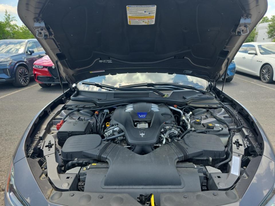 2023 Maserati Ghibli Modena Q4 AWD