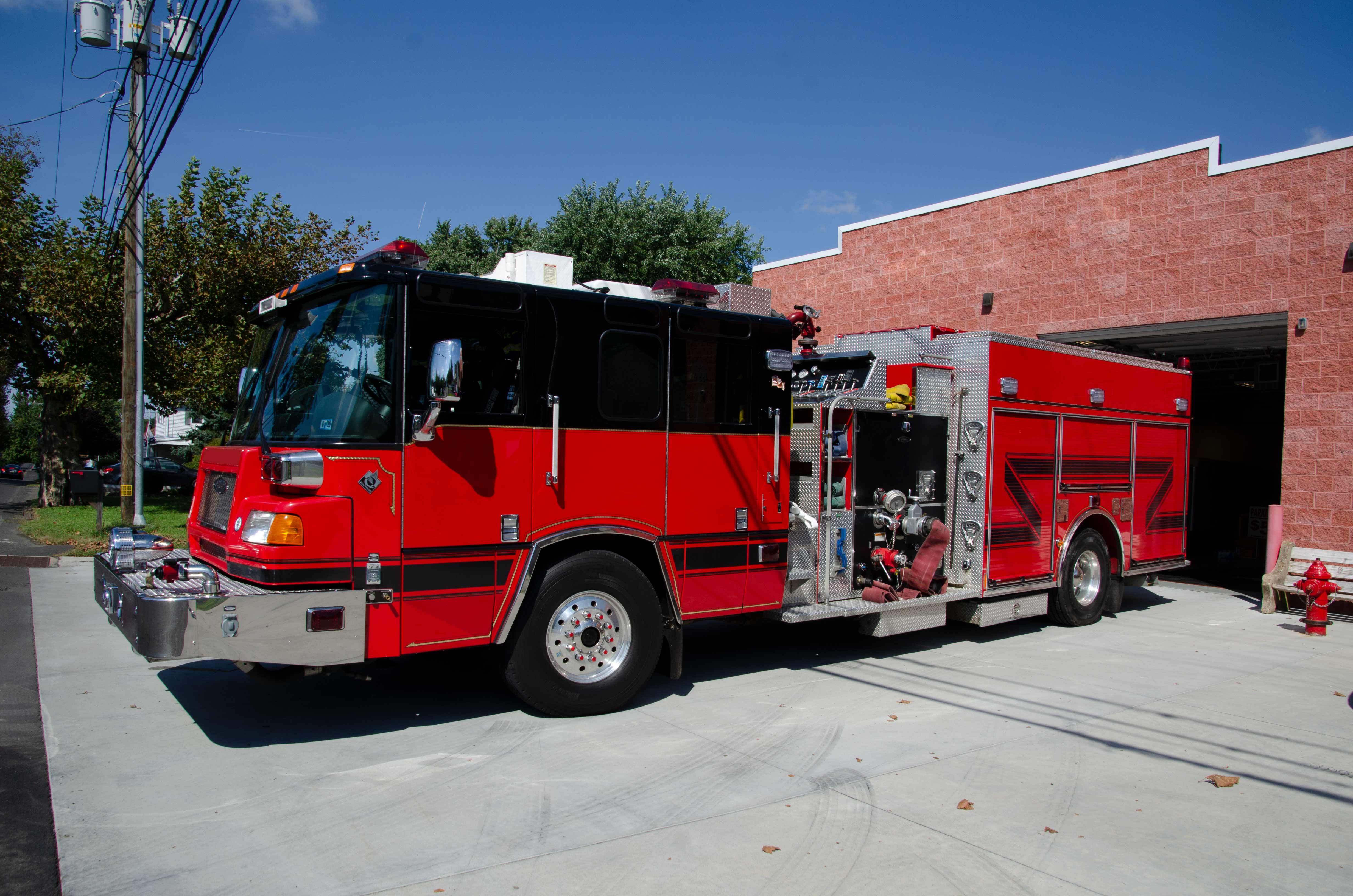 2002 Pierce Quantum Rescue Pumper | Used Truck Details