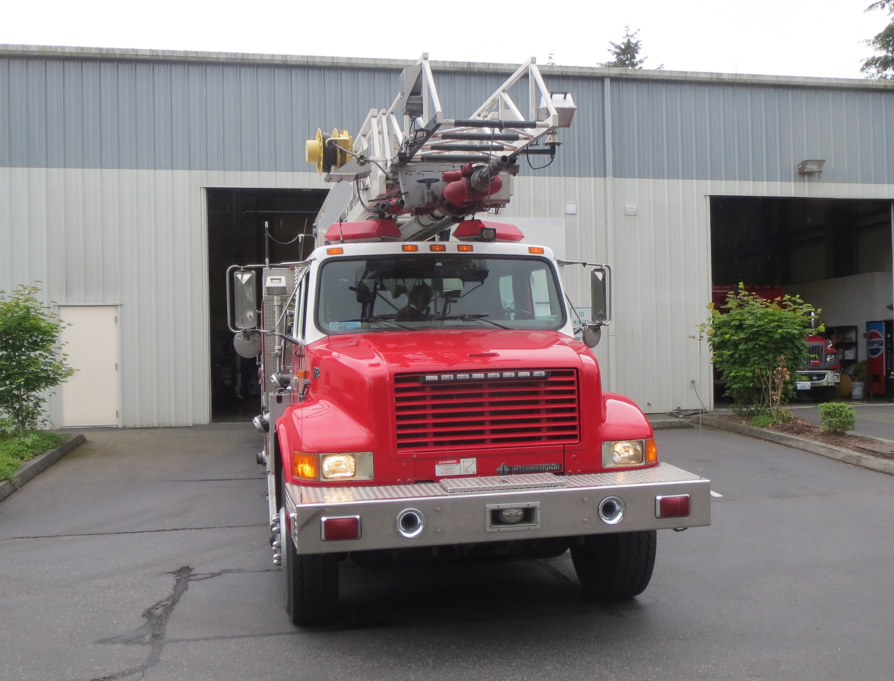 A History Of Lti And Ephrata’S Ladder Trucks, Part 1 – KGOWXG