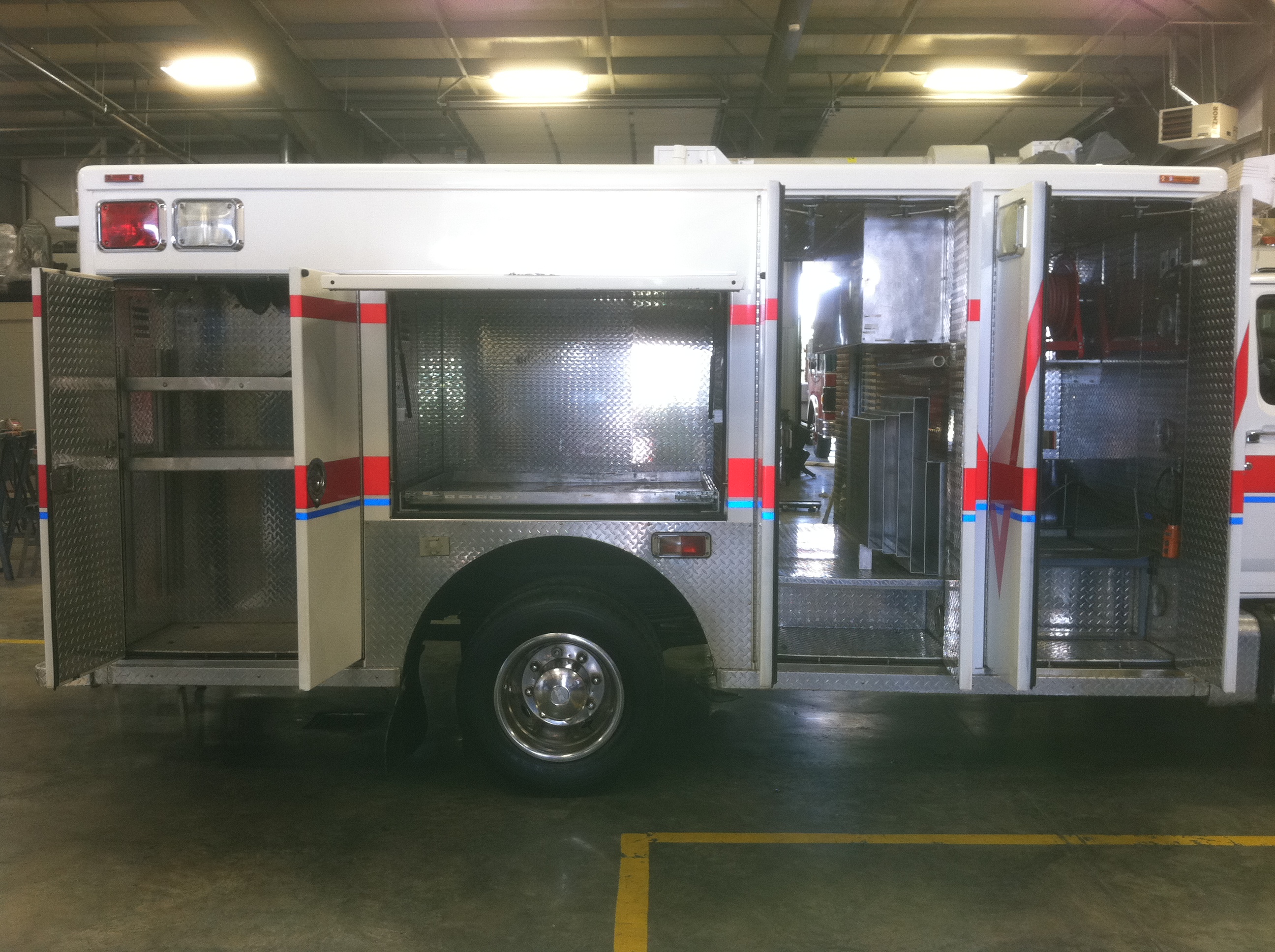 1997 Ford F800 Rescue | Firetrucks Unlimited