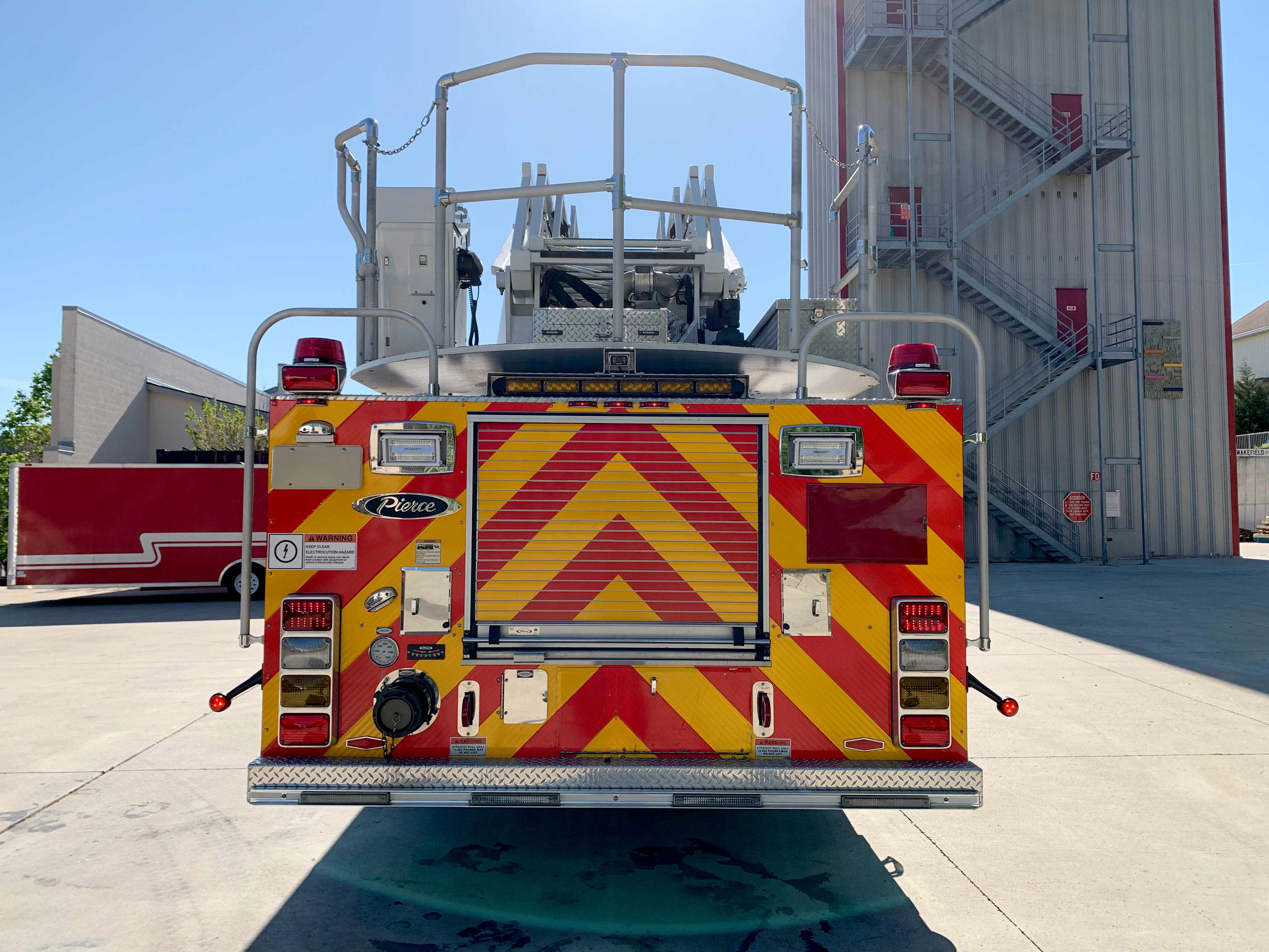 2012-pierce-arrow-xt-105-aerial-used-truck-details