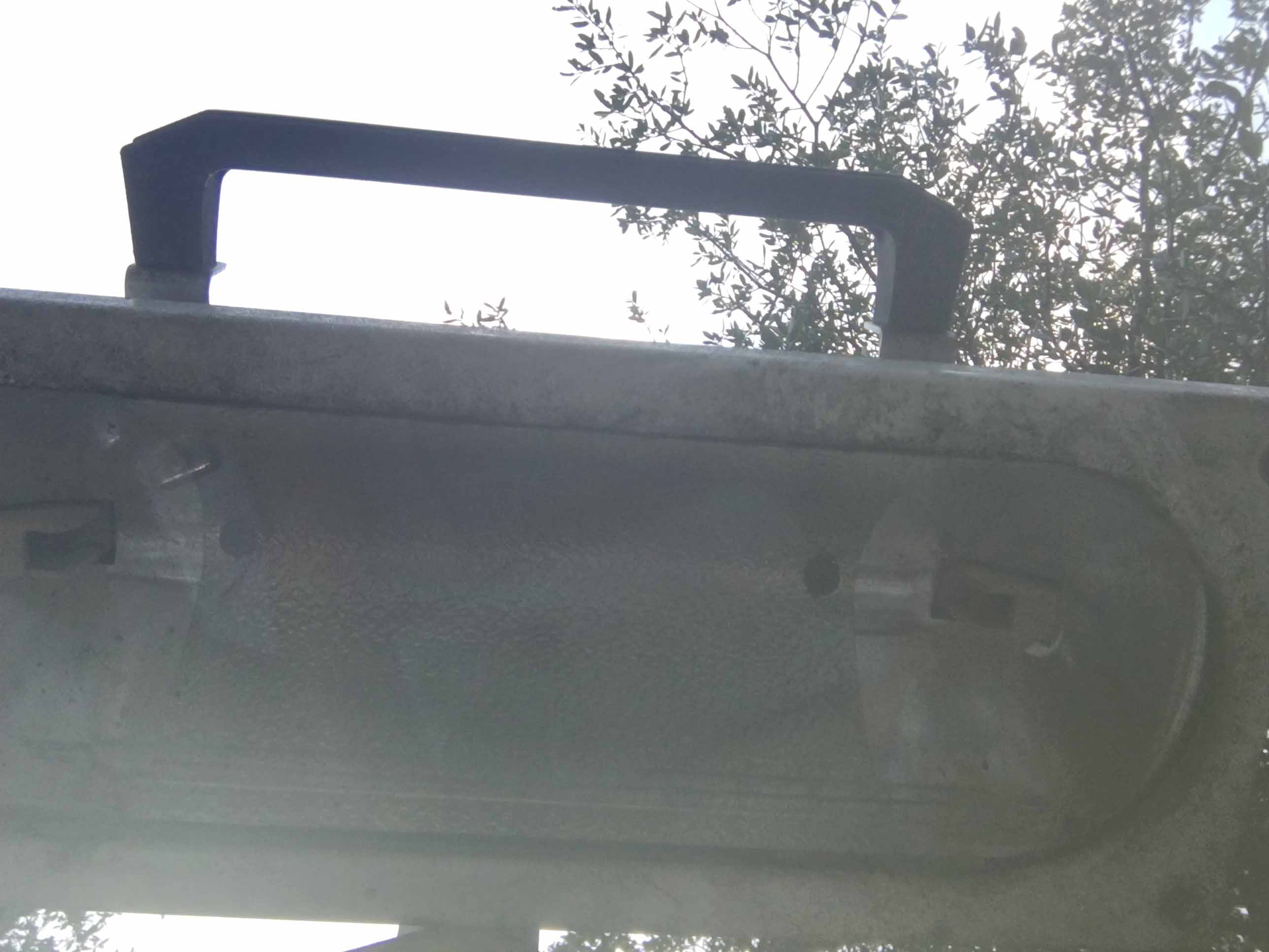 Kwik-Raze Telescoping Scene Lights | Used Truck Details