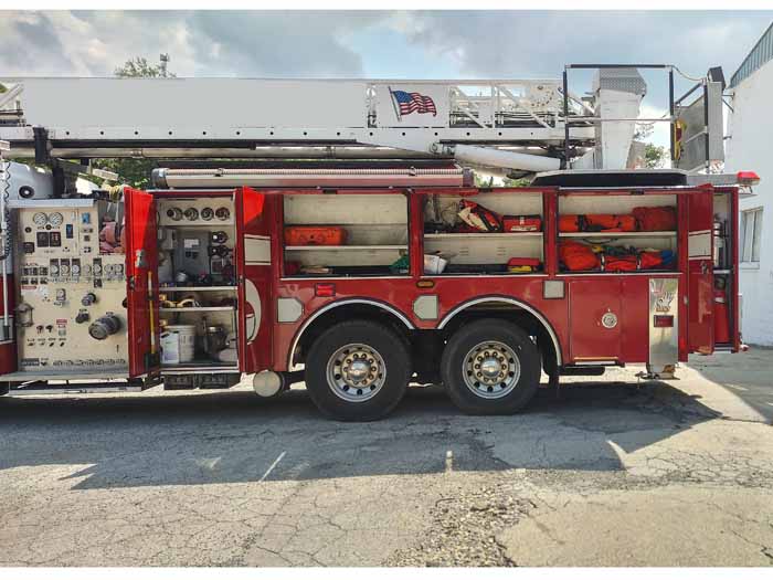 2003 American LaFrance LTI 75' Quint | Firetrucks Unlimited