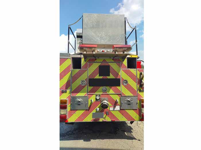 2003 American LaFrance LTI 75' Quint | Firetrucks Unlimited