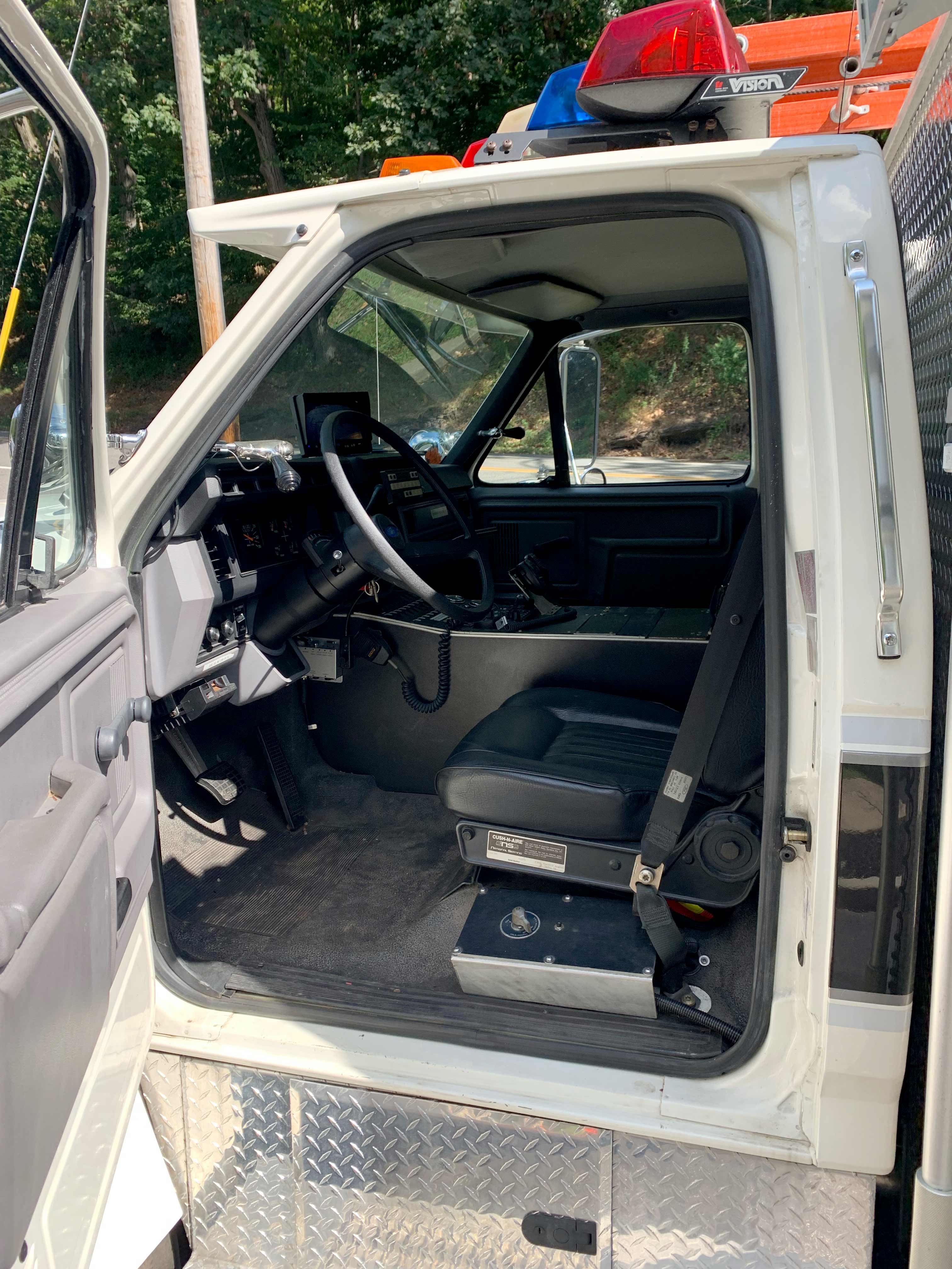 1996 Ford F600 Commercial Rescue | Firetrucks Unlimited