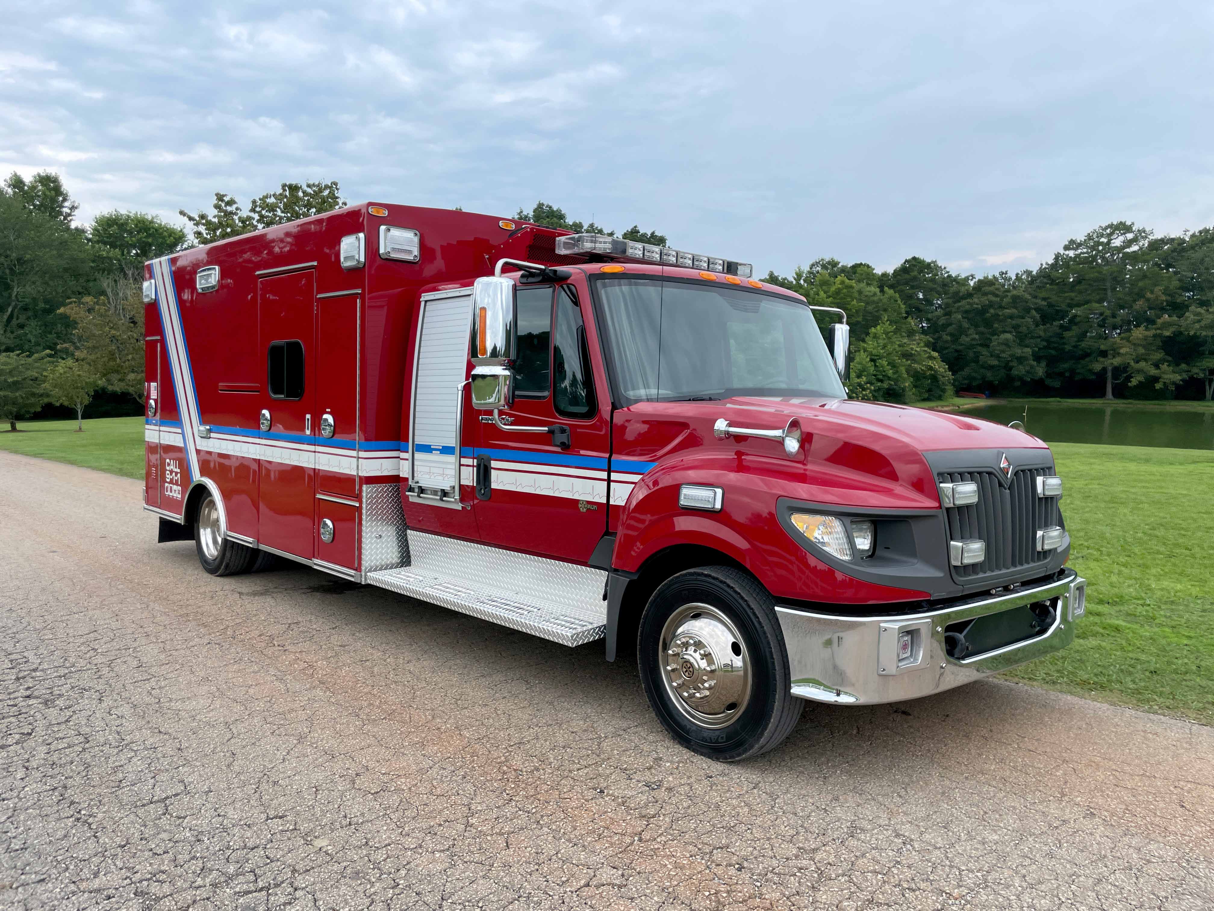 2012 Braun International Terrastar Ambulance | Firetrucks Unlimited
