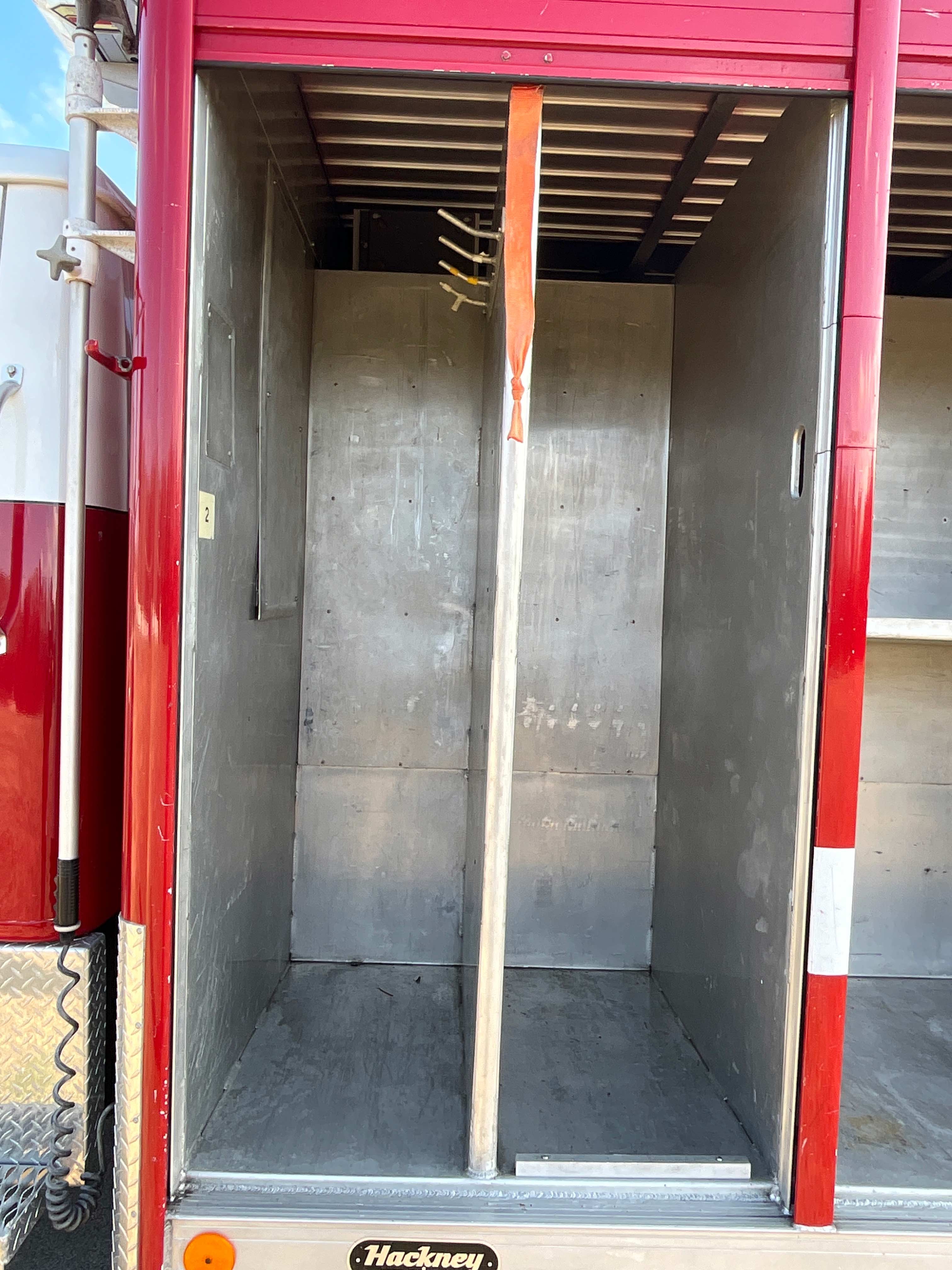 1997 Hackney International Commercial Rescue | Firetrucks Unlimited