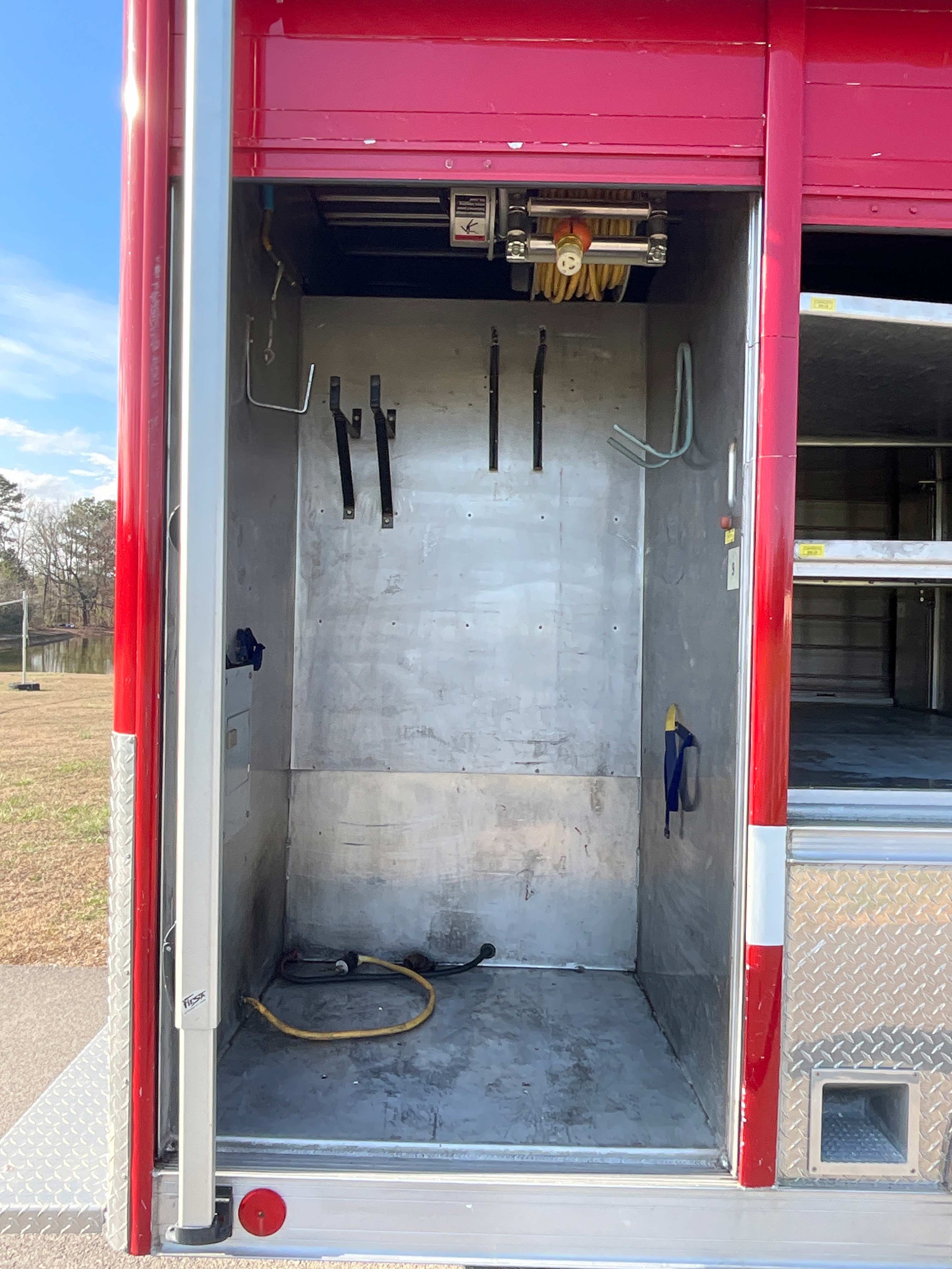 1997 Hackney International Commercial Rescue | Firetrucks Unlimited