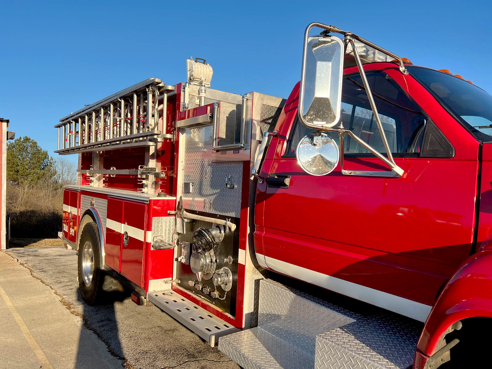 1997 Ferrara GMC Commercial Pumper | Firetrucks Unlimited, image size:2016x1512