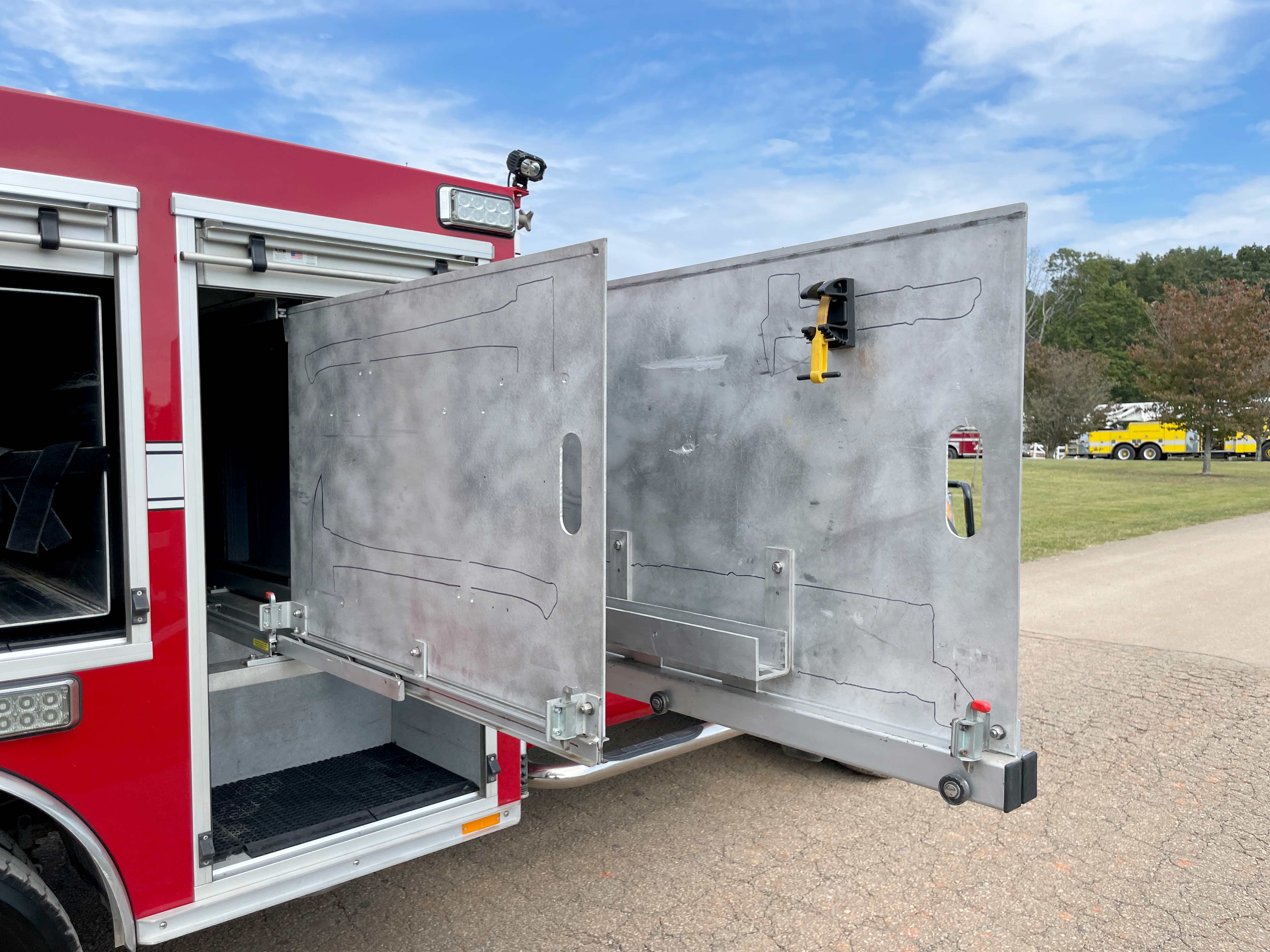 2011 Ford F-550 4x4 Commercial Light Rescue | Firetrucks Unlimited