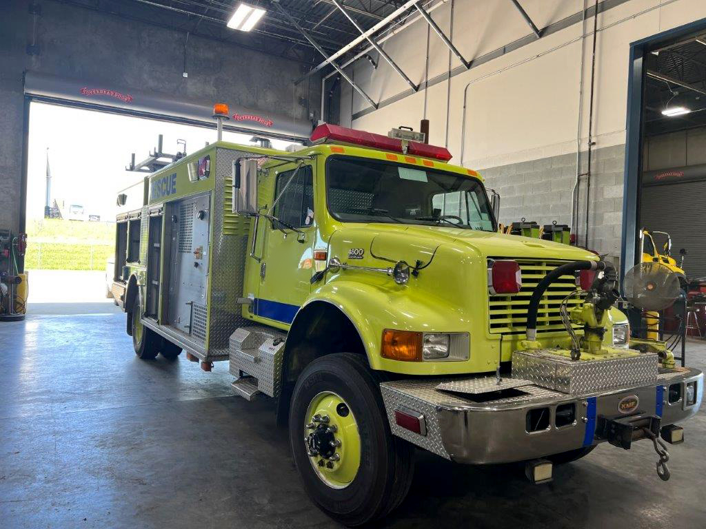2002 KME International Commercial Rescue | Firetrucks Unlimited