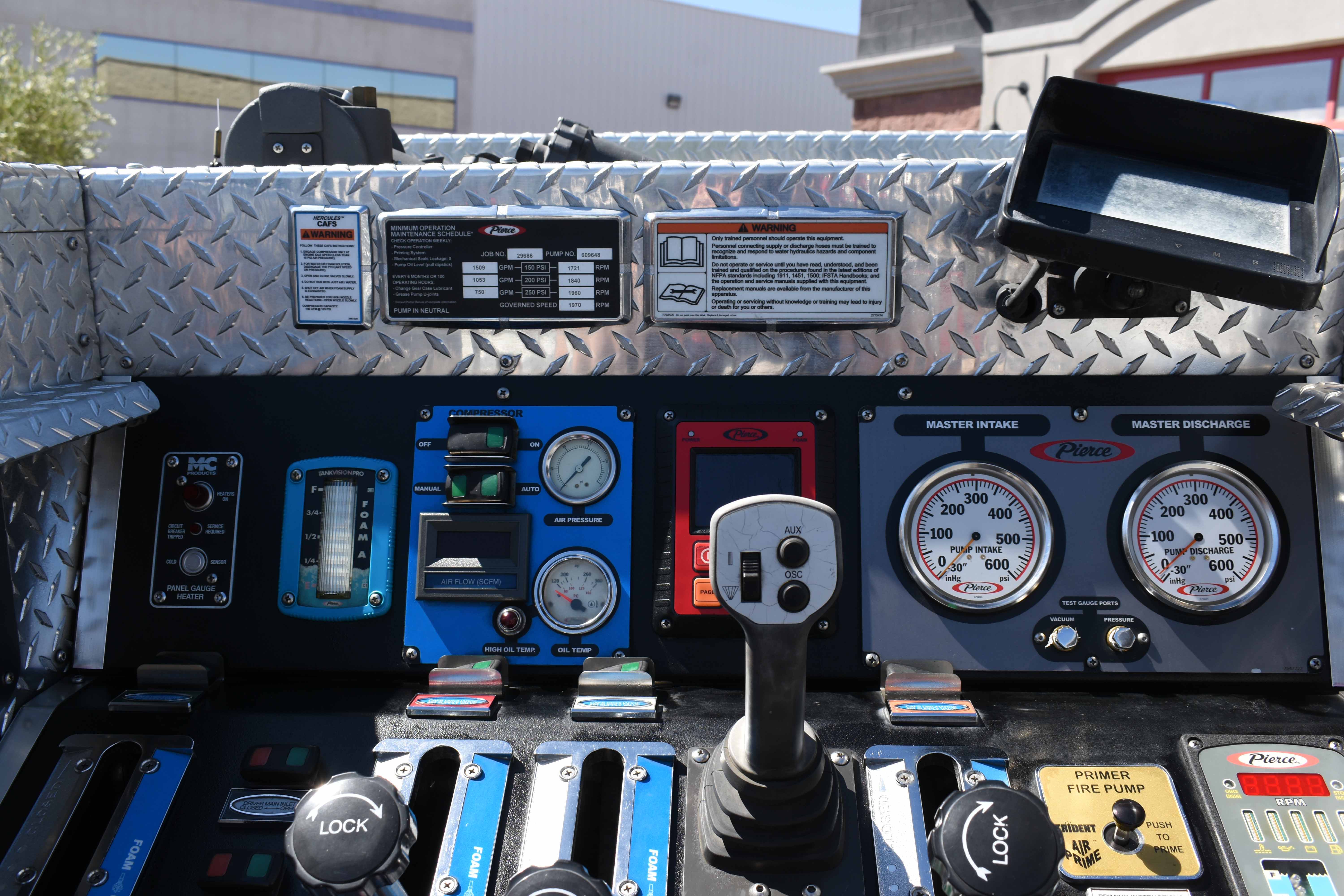 2017 Pierce Enforcer Rescue Pumper | Firetrucks Unlimited