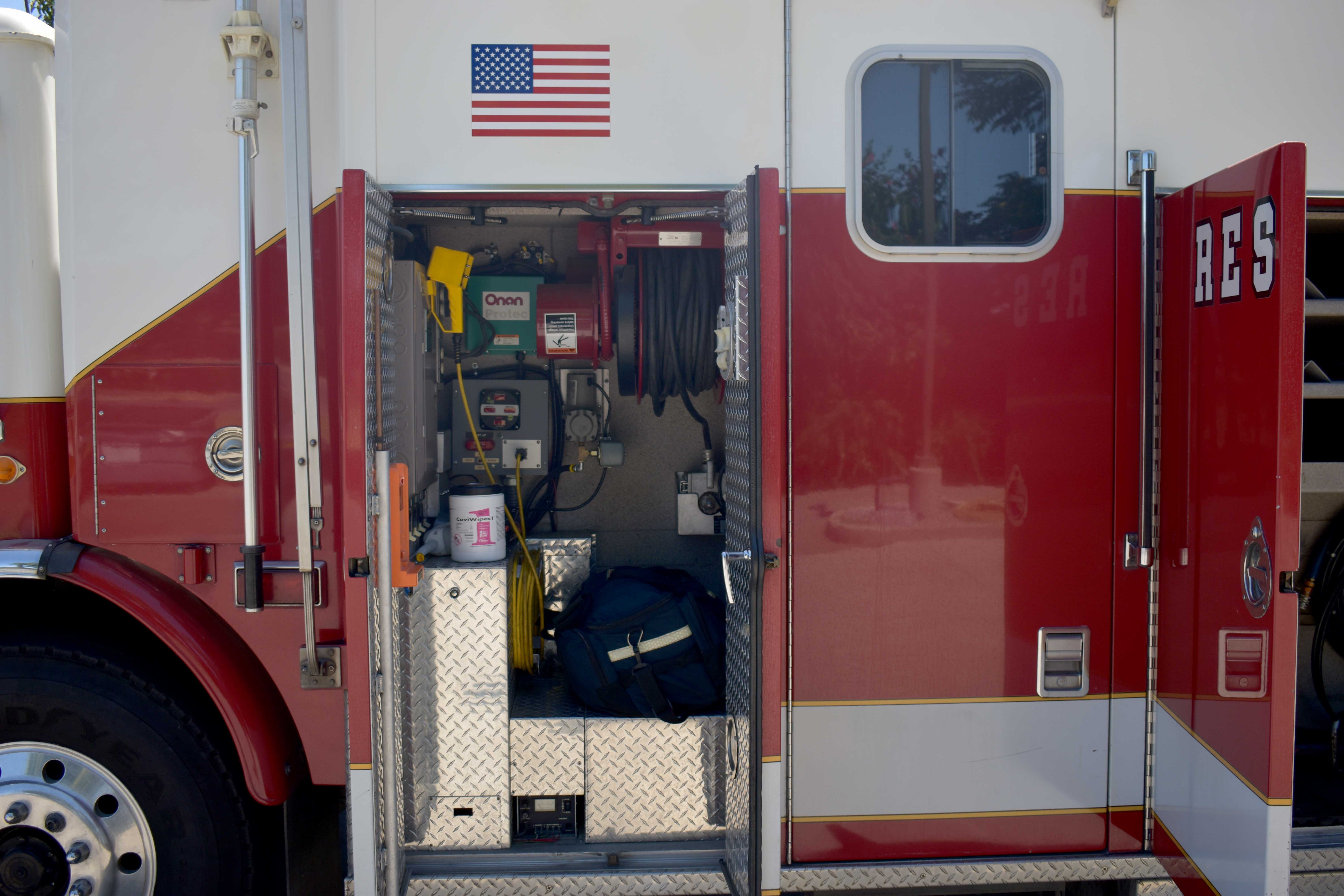 2000 Marion Mack Walk-In Commercial Rescue | Firetrucks Unlimited