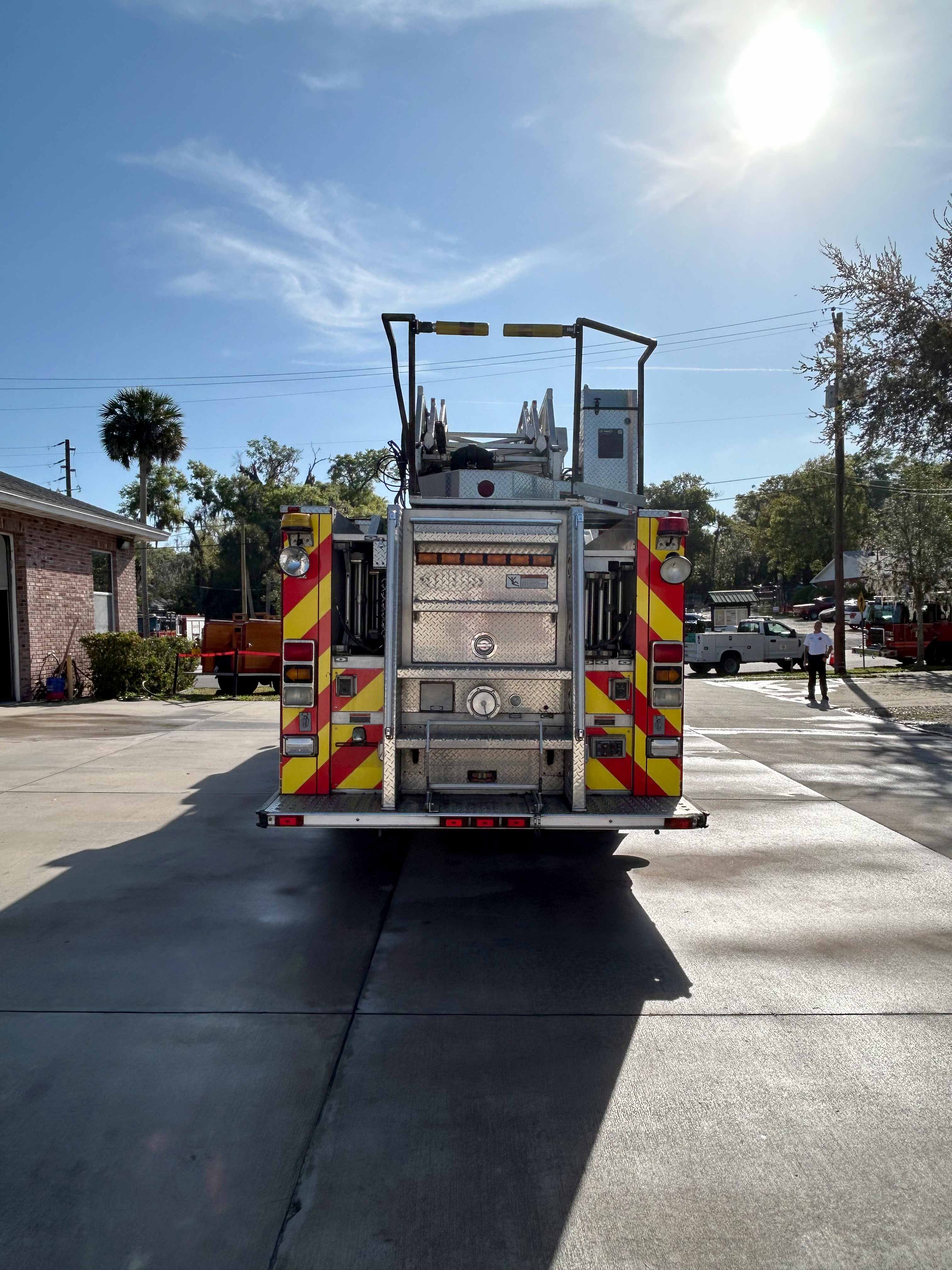 1997 E-One Cyclone 75' Aerial | Firetrucks Unlimited