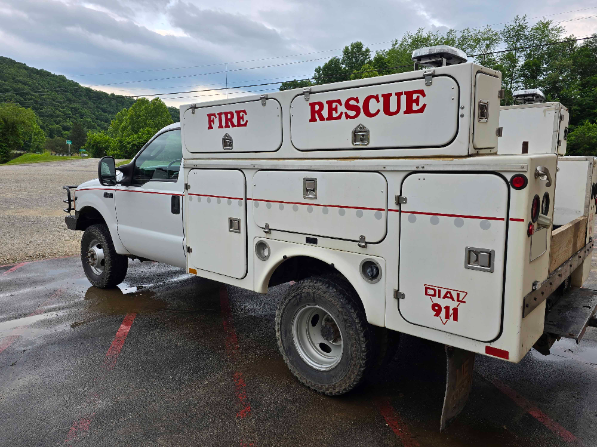 2004 Ford F-350 4x4 Commercial Rescue | Firetrucks Unlimited