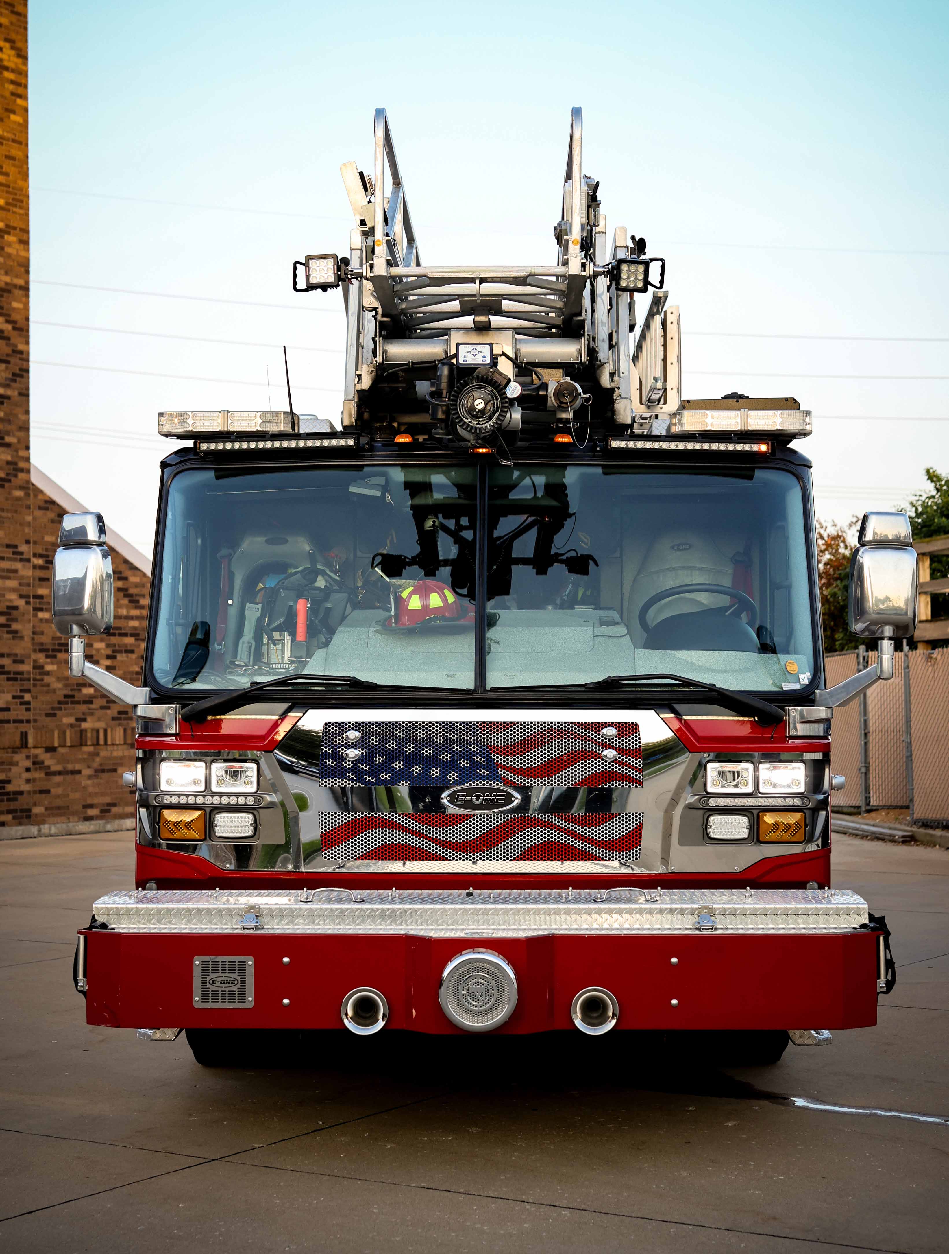 2020 E-One Quest 100' Aerial | Firetrucks Unlimited