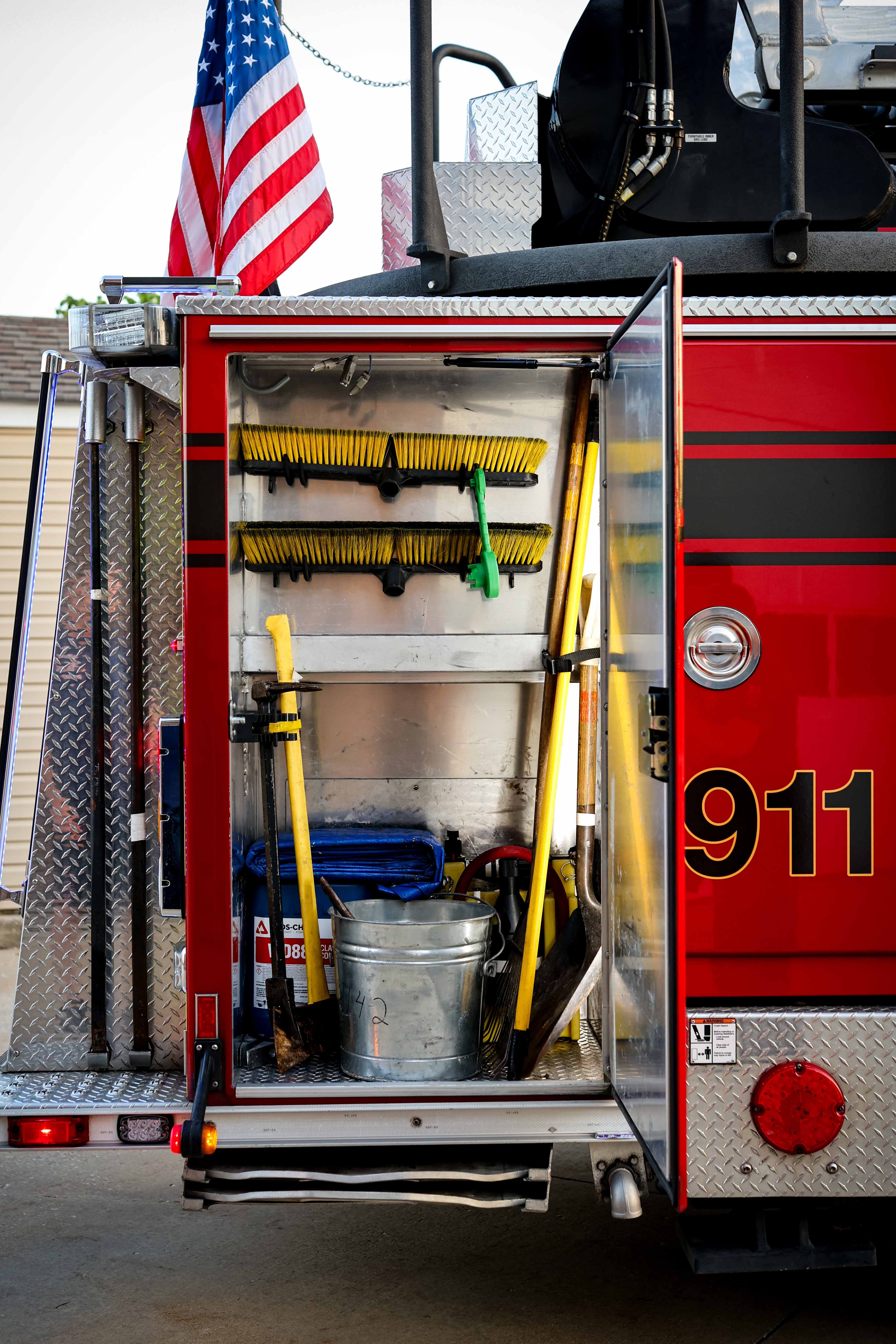 2020 E-One Quest 100' Aerial | Firetrucks Unlimited