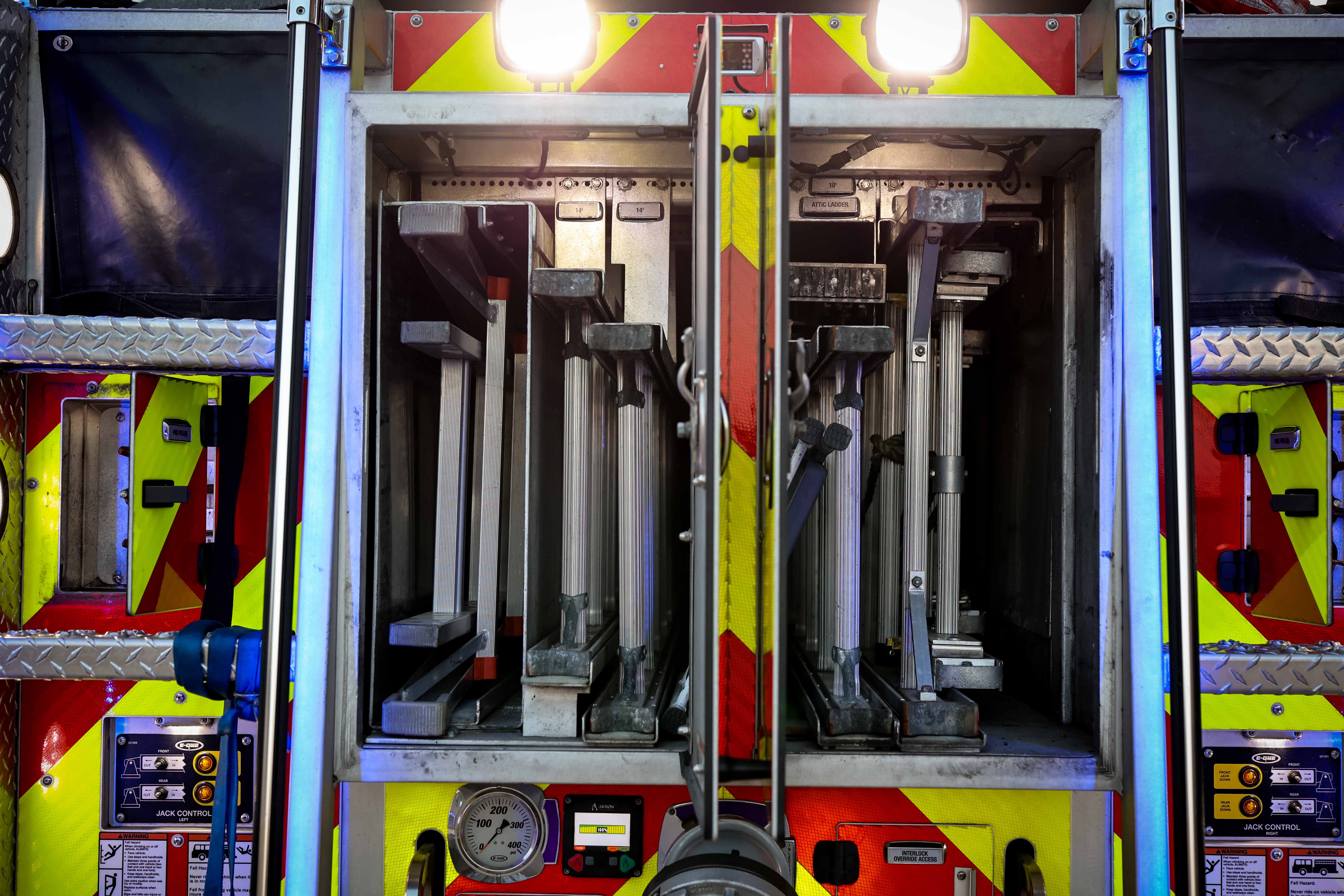2020 E-One Quest 100' Aerial | Firetrucks Unlimited