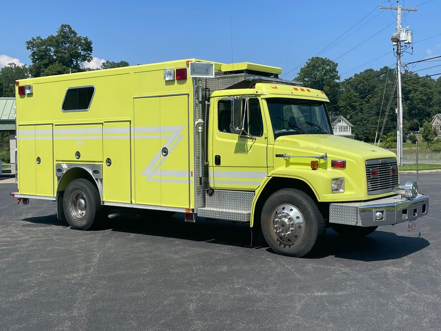 1997 E-One Freightliner Commercial Walk In Rescue | Firetrucks Unlimited