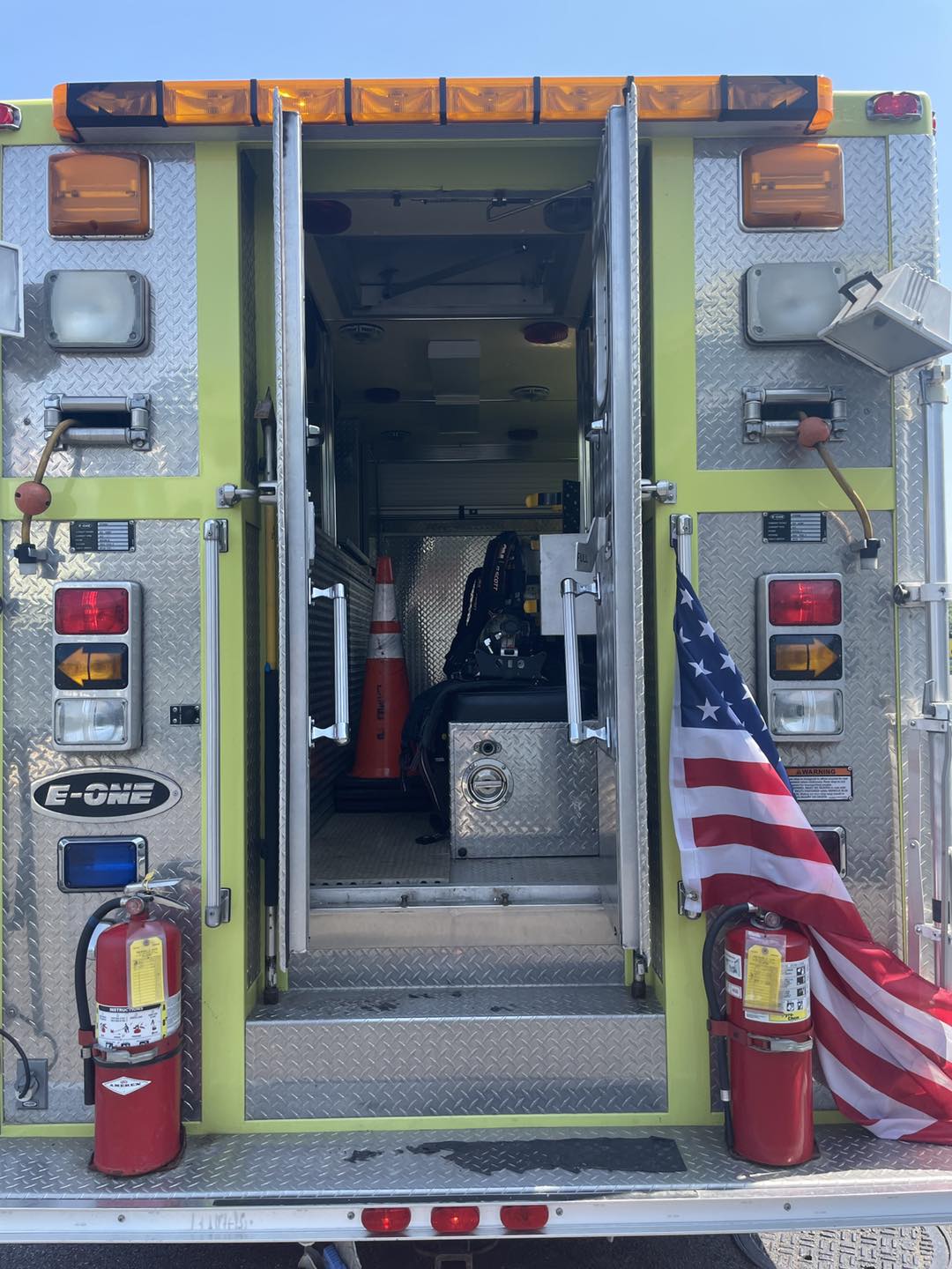 1997 E-One Freightliner Commercial Walk In Rescue | Firetrucks Unlimited
