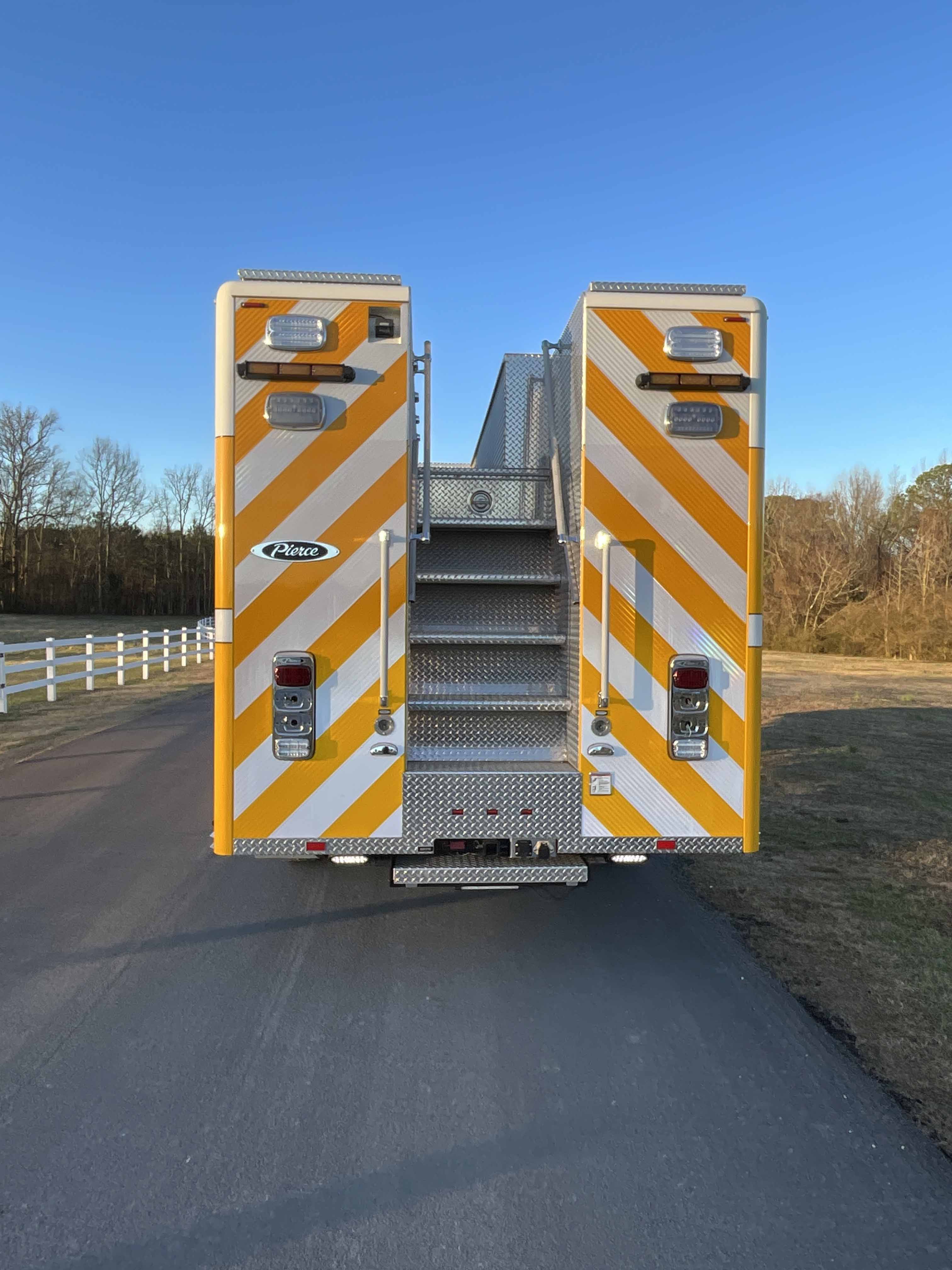 2017 Pierce Heavy Rescue | Firetrucks Unlimited