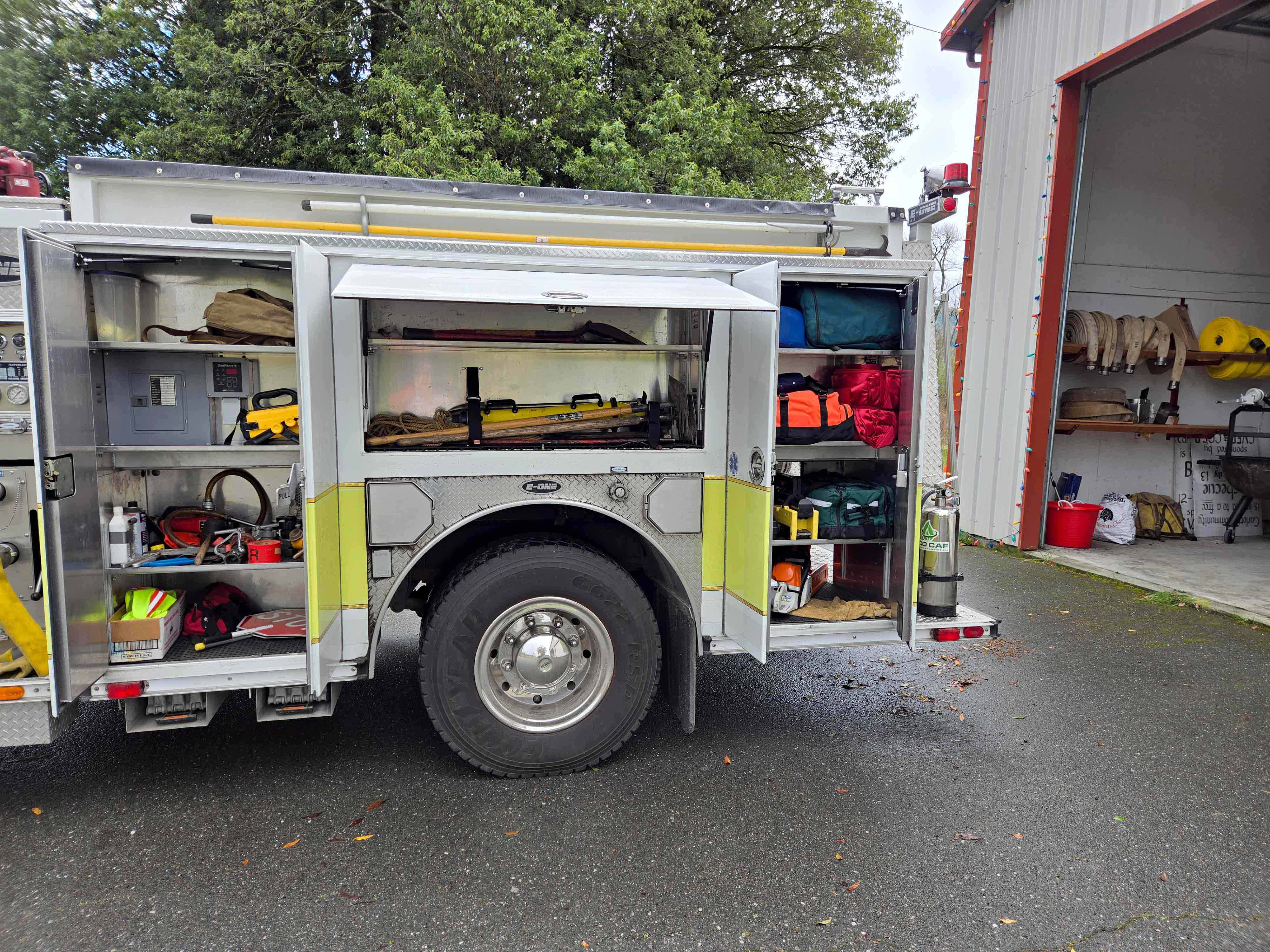 2001 E-One Spartan Pumper | Firetrucks Unlimited