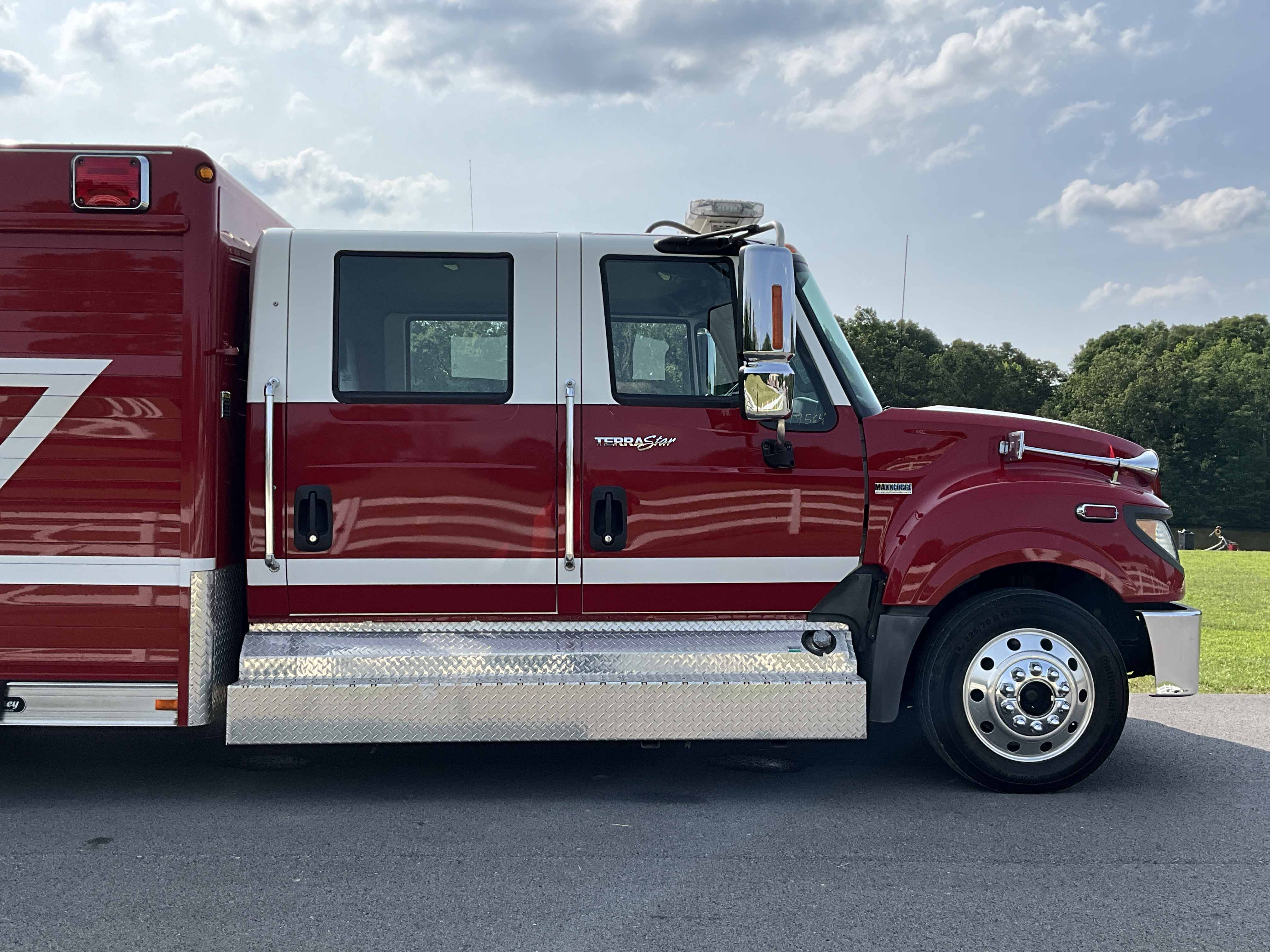 2013 Hackney International Commercial Rescue | Firetrucks Unlimited