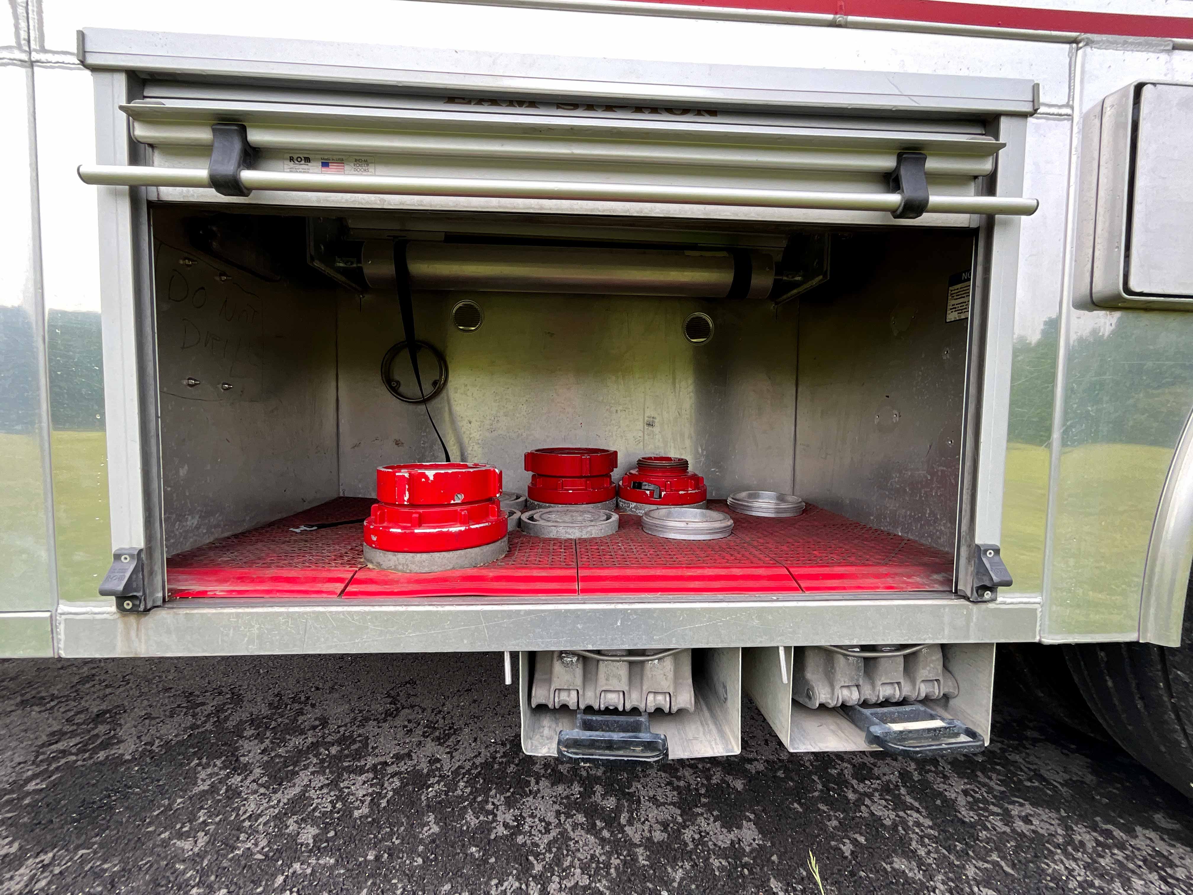 2009 EAM Freightliner Tandem-Axle Commercial Tanker | Firetrucks Unlimited