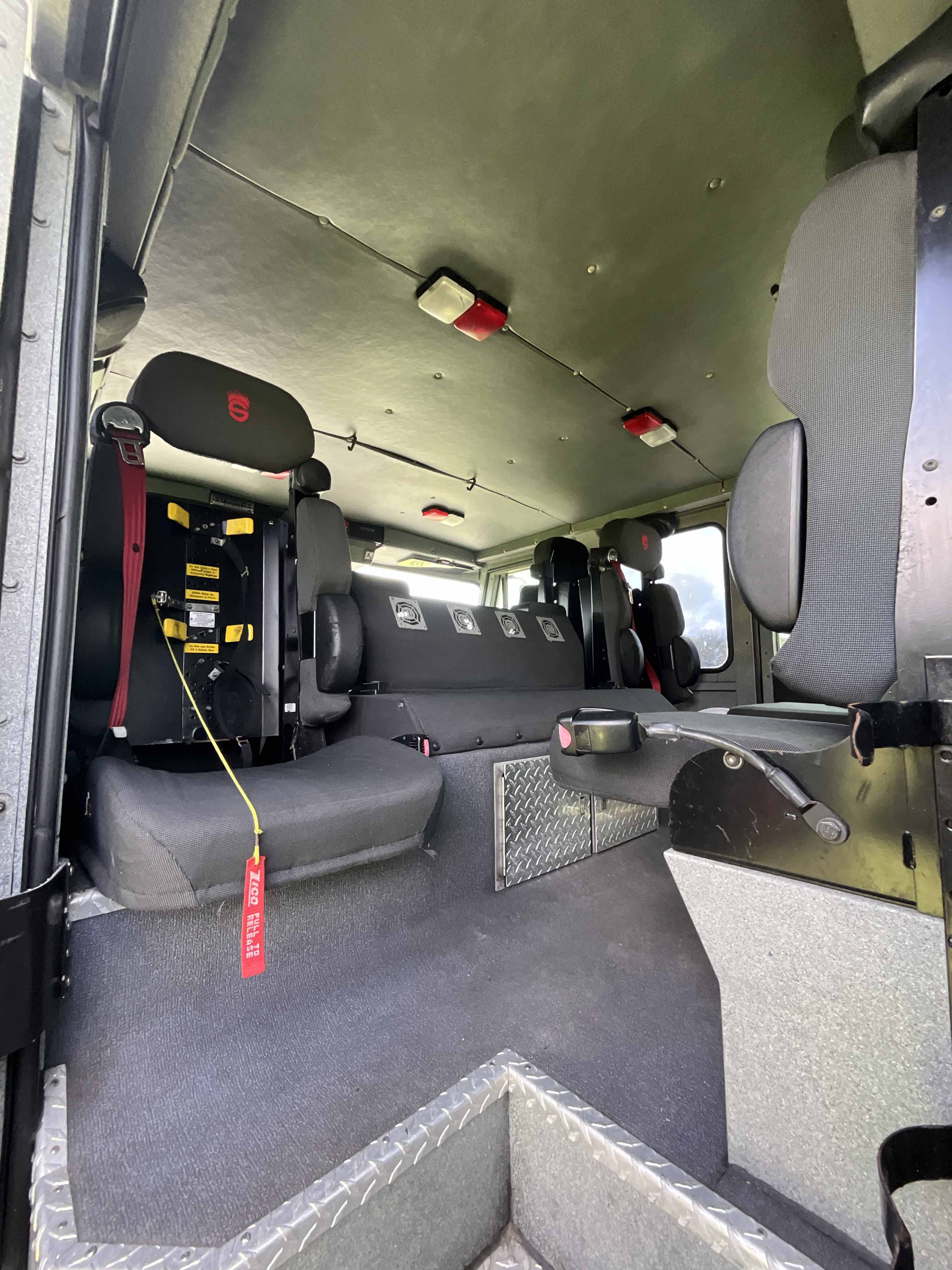 2006 Sutphen 75' Mid-Mount Aerial | Firetrucks Unlimited