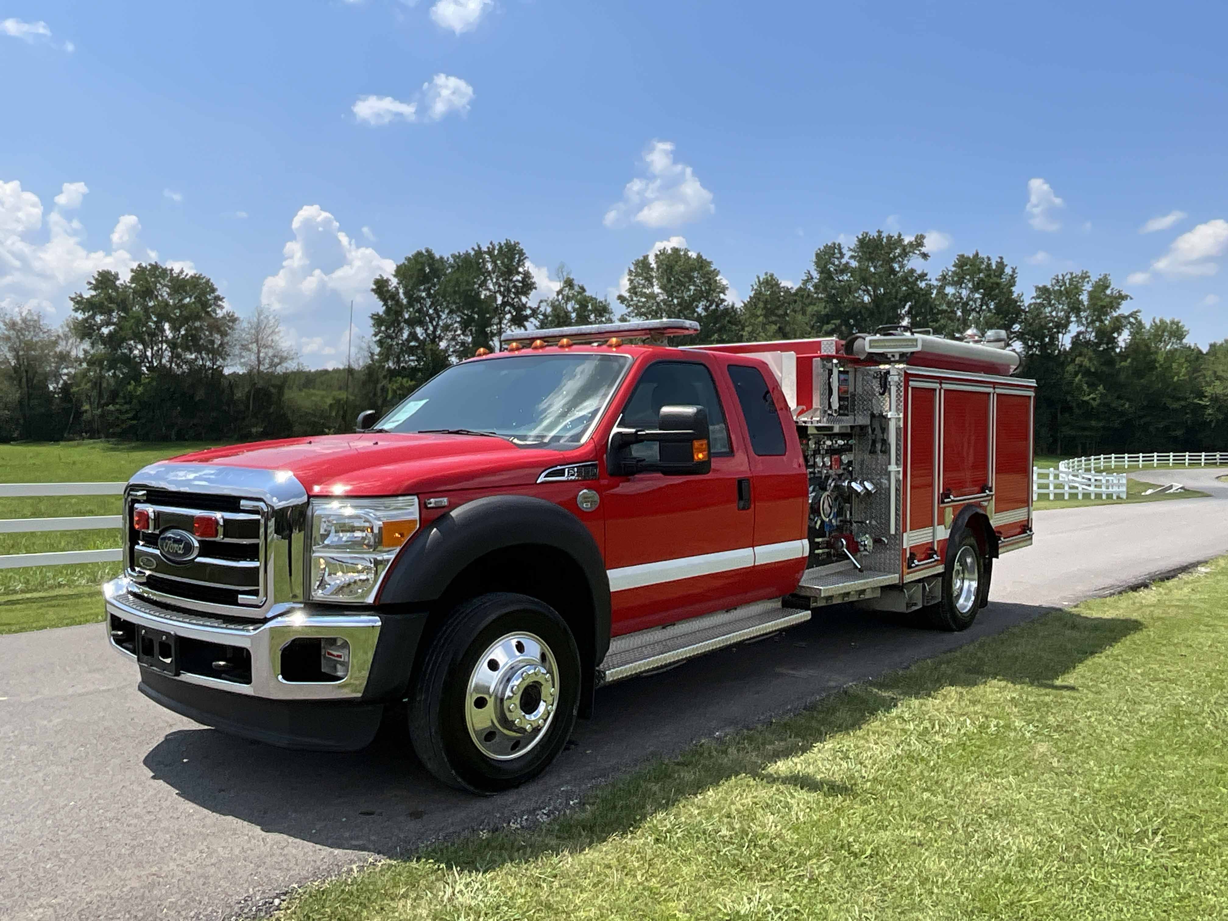 2016 Pierce Ford 4x4 Commercial Mini Pumper | Firetrucks Unlimited