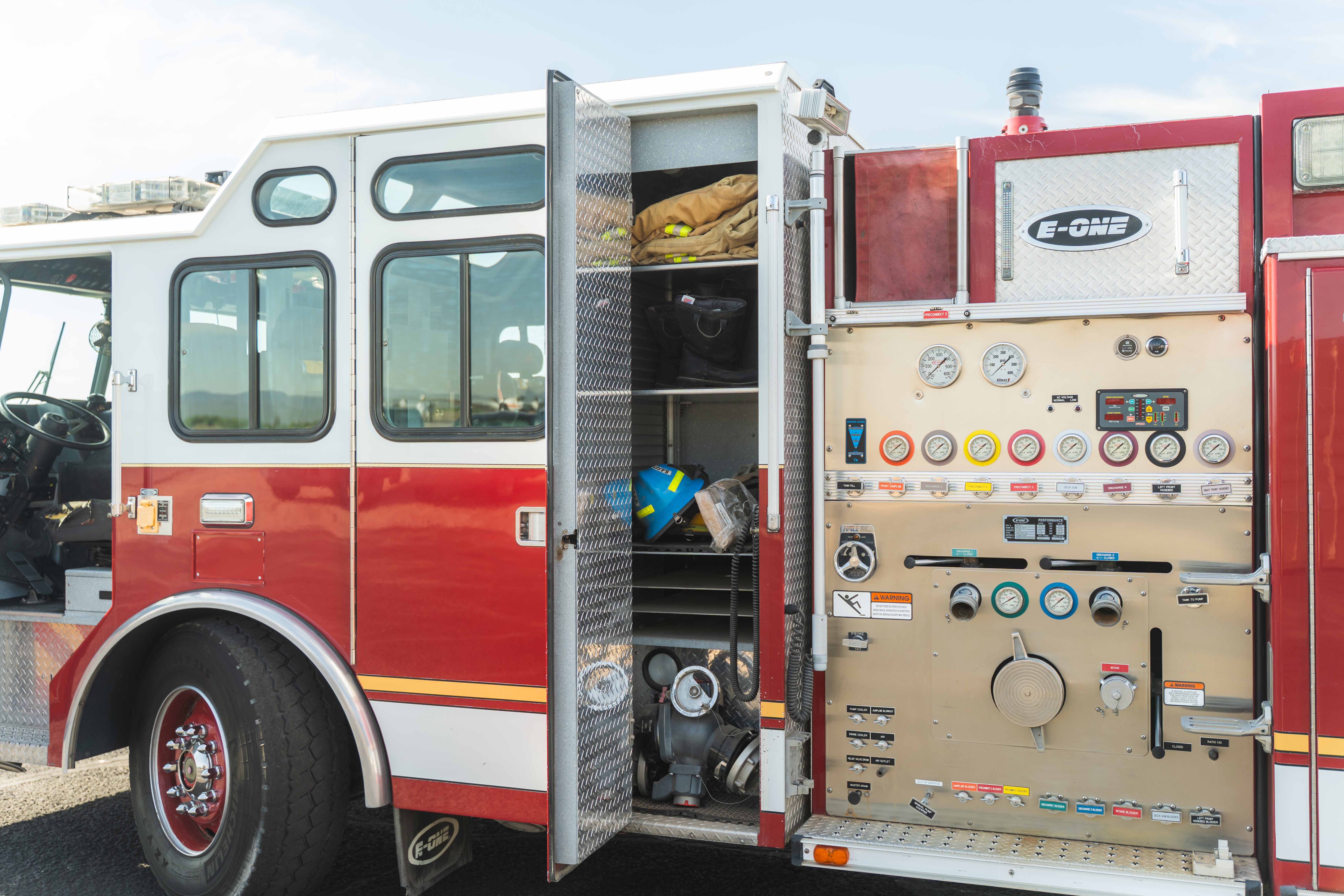 1999 E-One Cyclone Pumper | Firetrucks Unlimited