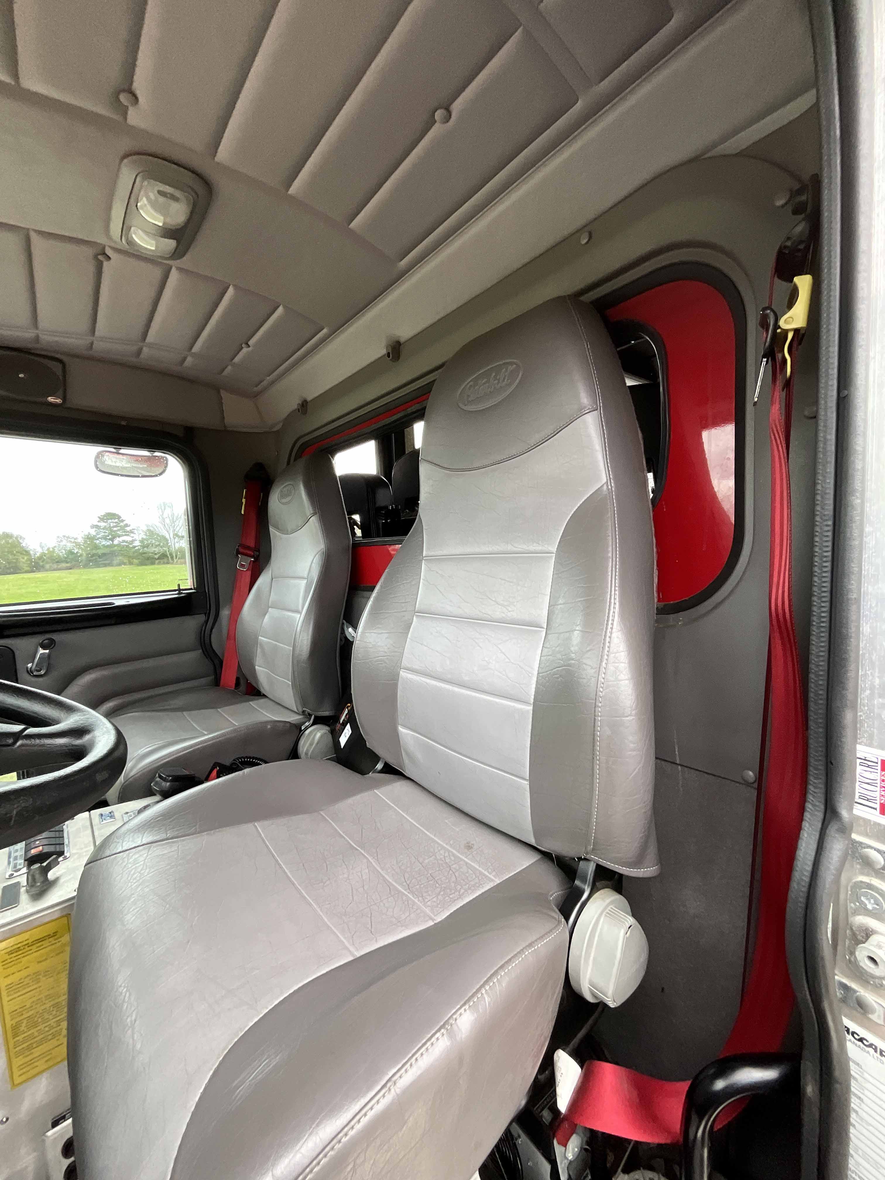 2010 Custom Fire Peterbilt Commercial Walk-In Rescue | Firetrucks Unlimited