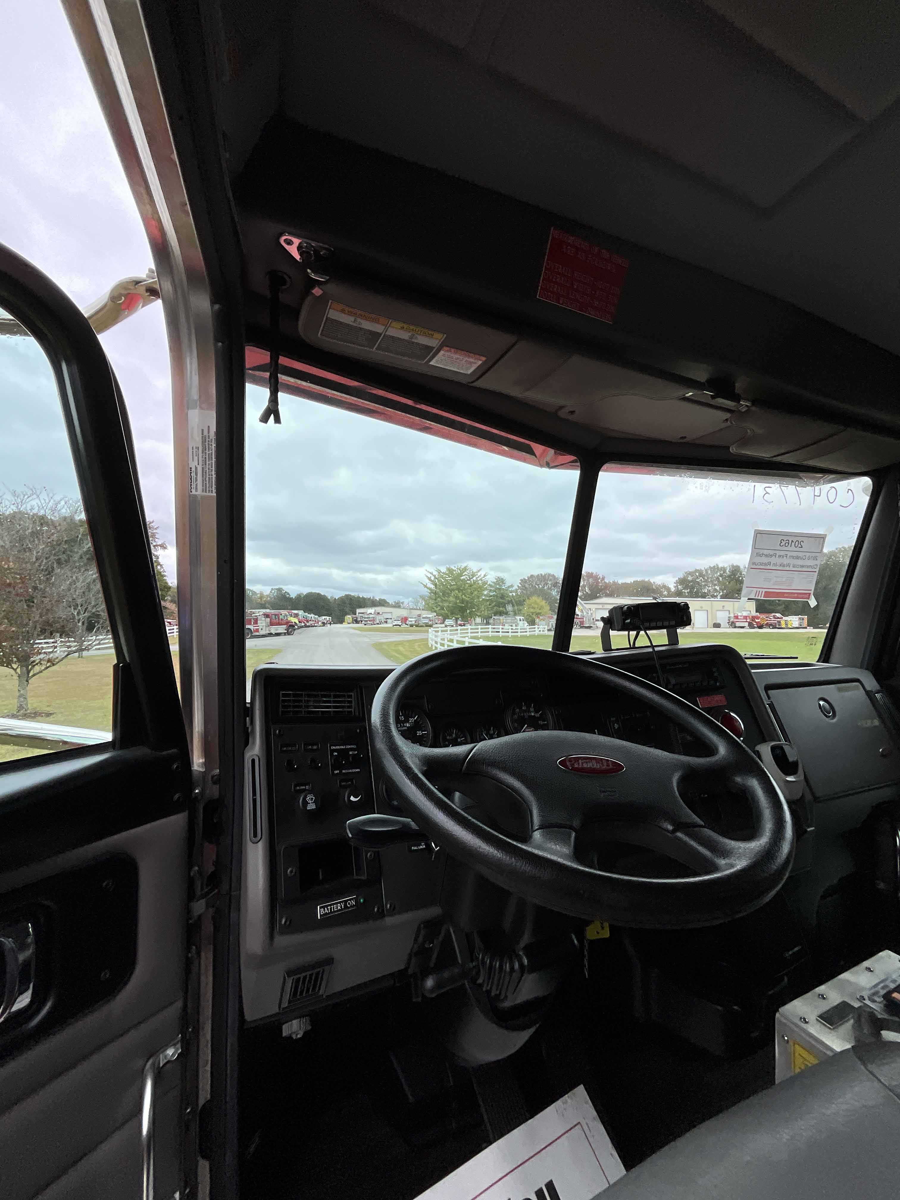 2010 Custom Fire Peterbilt Commercial Walk-In Rescue | Firetrucks Unlimited