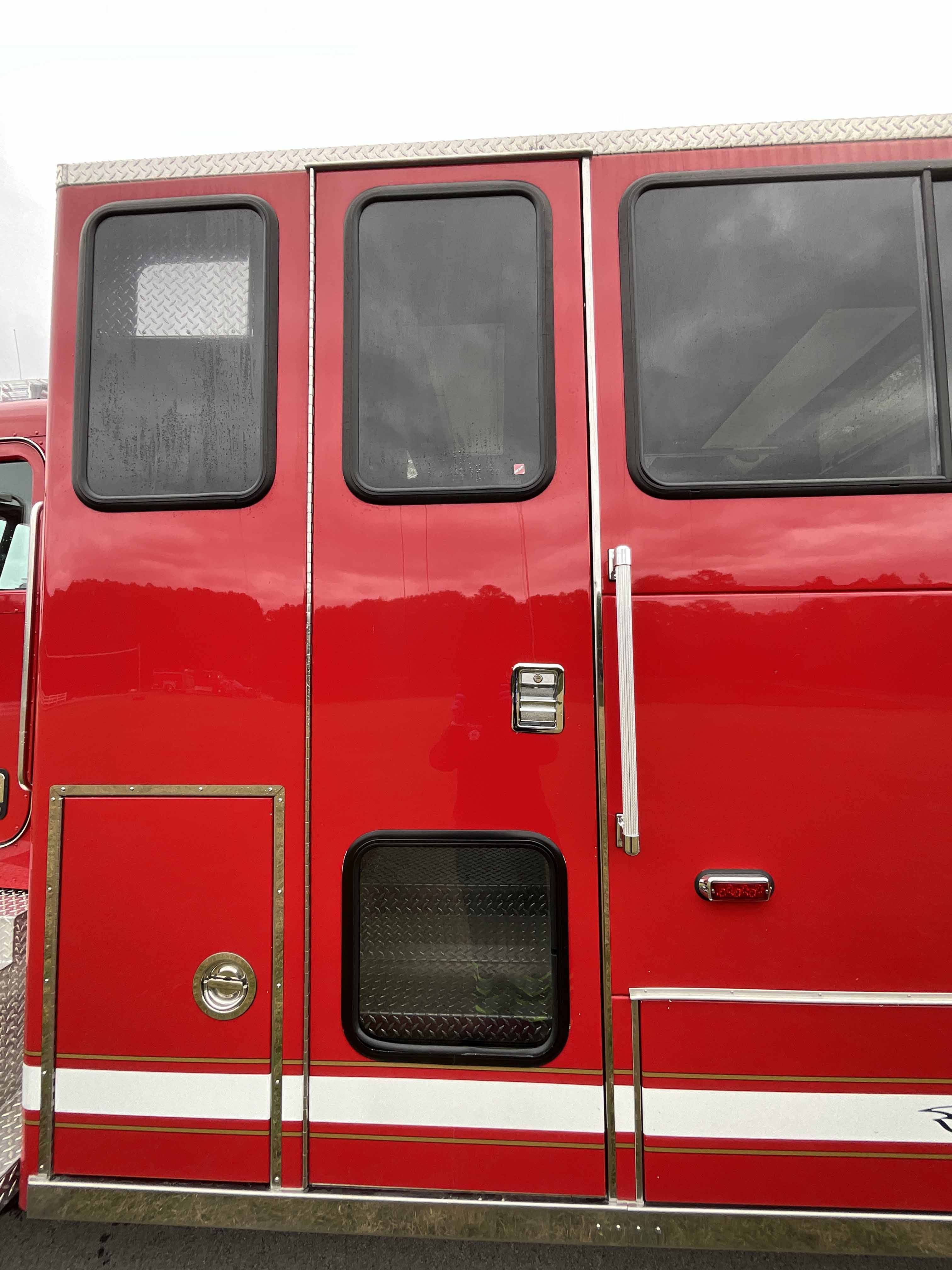2010 Custom Fire Peterbilt Commercial Walk-In Rescue | Firetrucks Unlimited