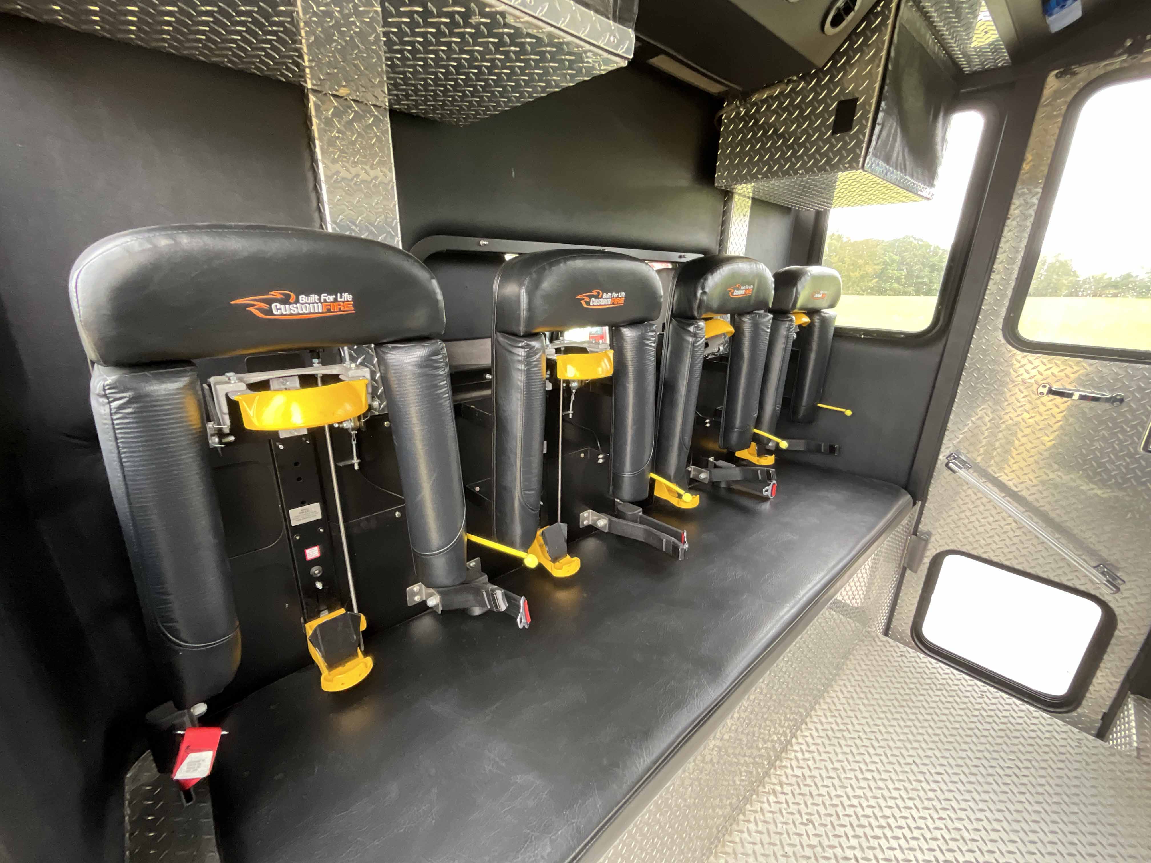 2010 Custom Fire Peterbilt Commercial Walk-In Rescue | Firetrucks Unlimited