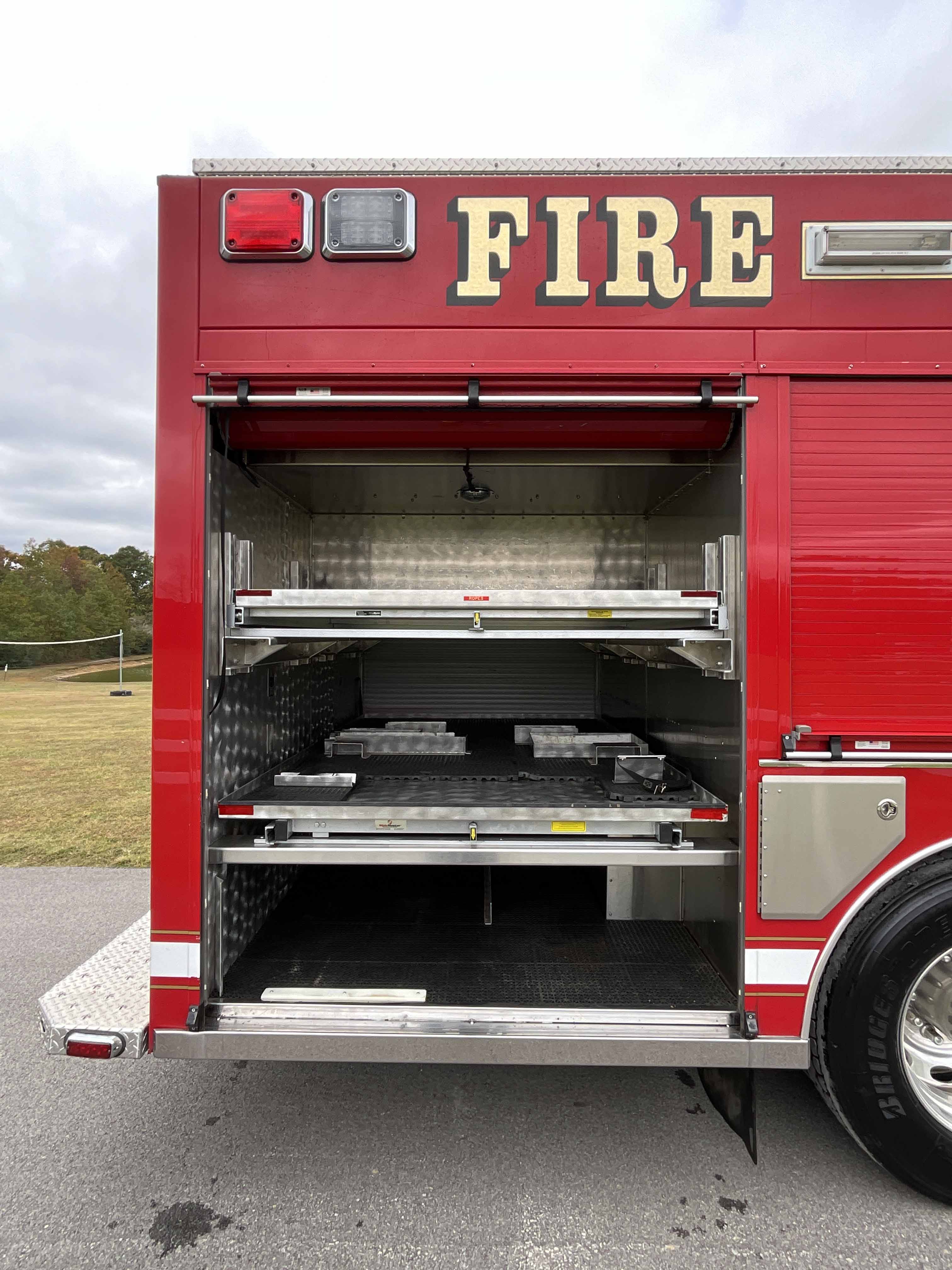 2010 Custom Fire Peterbilt Commercial Walk-In Rescue | Firetrucks Unlimited