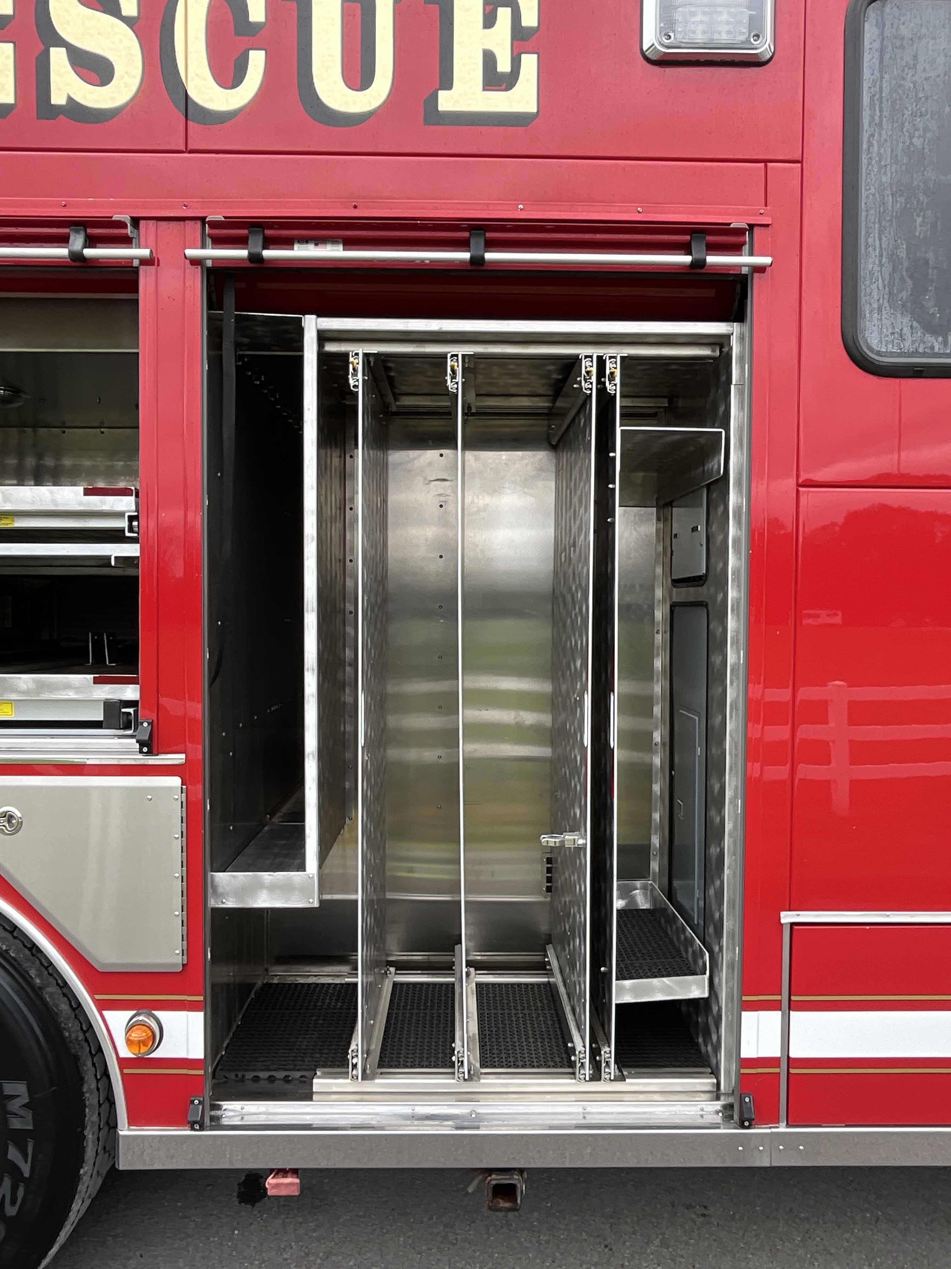 2010 Custom Fire Peterbilt Commercial Walk-In Rescue | Firetrucks Unlimited