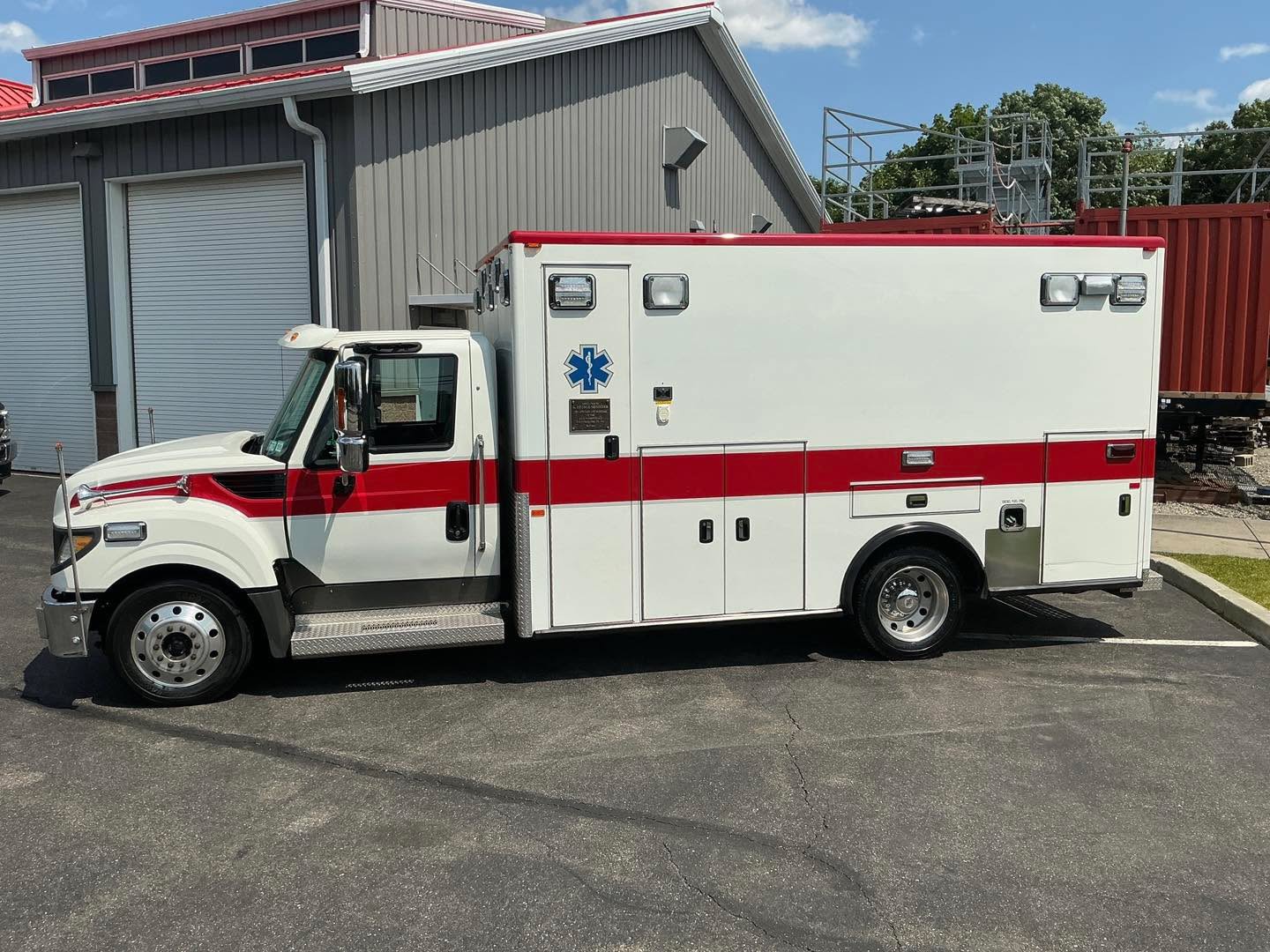 2013 PL Custom International Ambulance | Firetrucks Unlimited