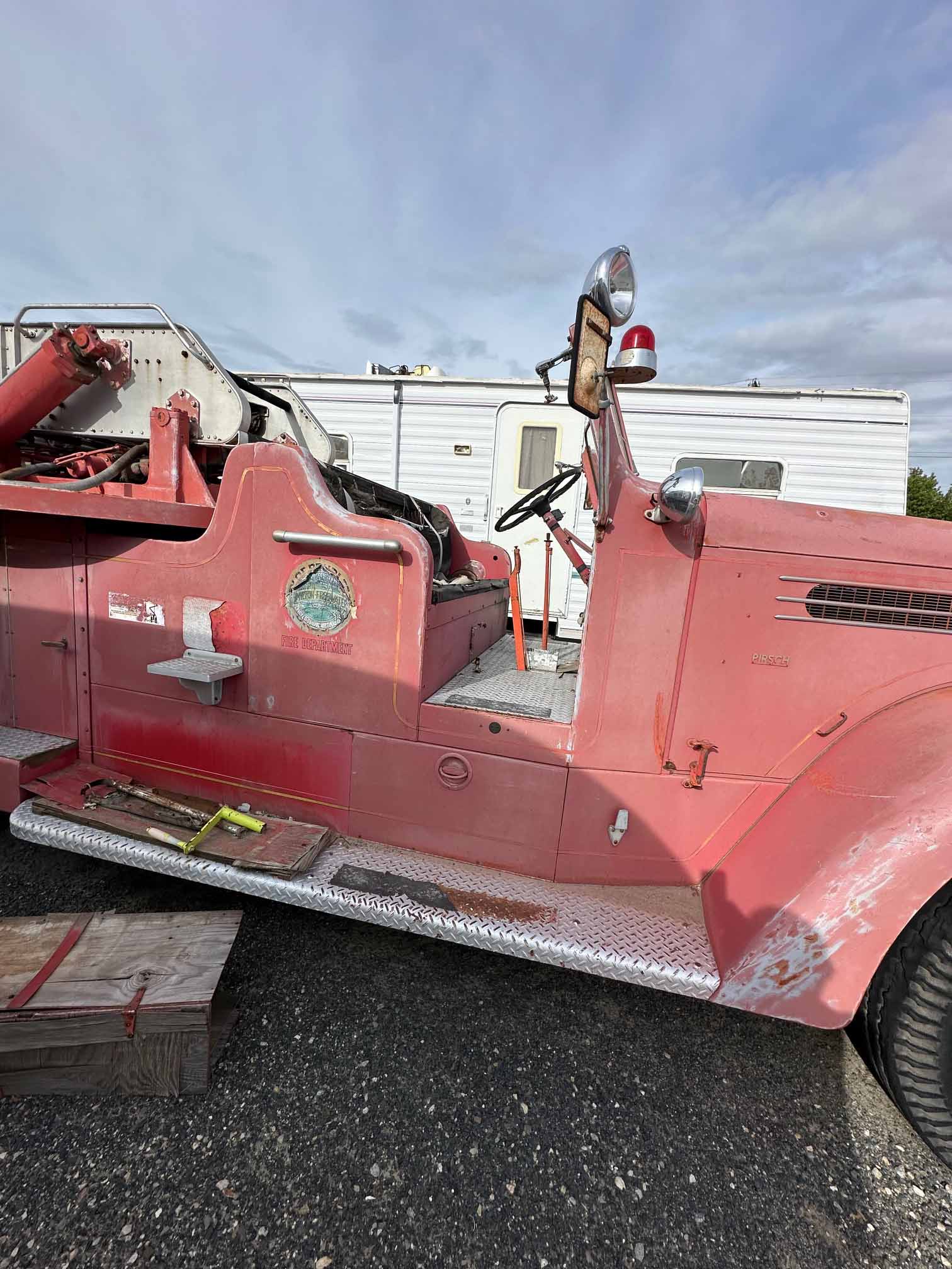 1950 Pirsch Ladder Truck | Firetrucks Unlimited