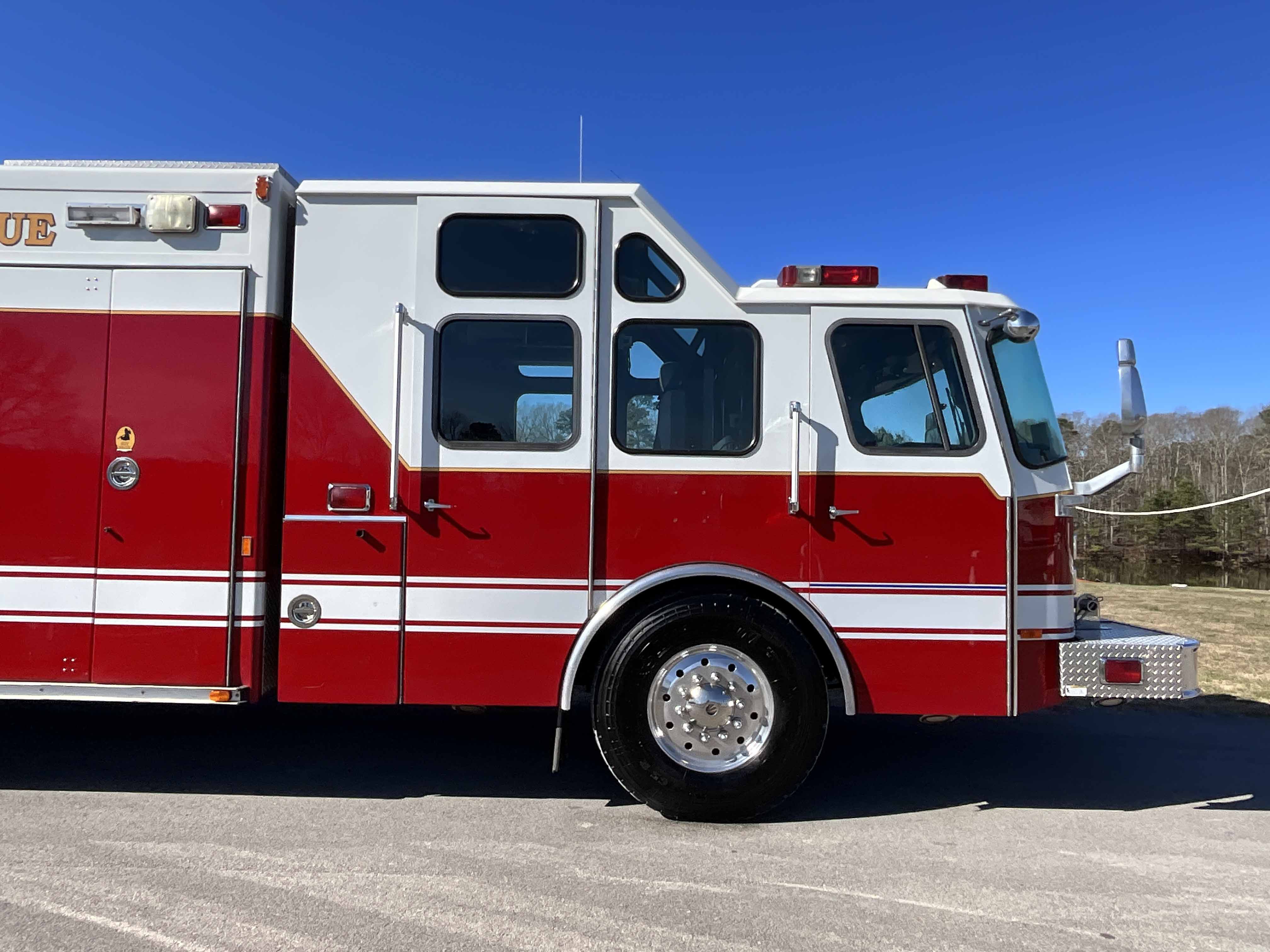 1999 E-One Cyclone II Tandem-Axle Heavy Rescue | Firetrucks Unlimited