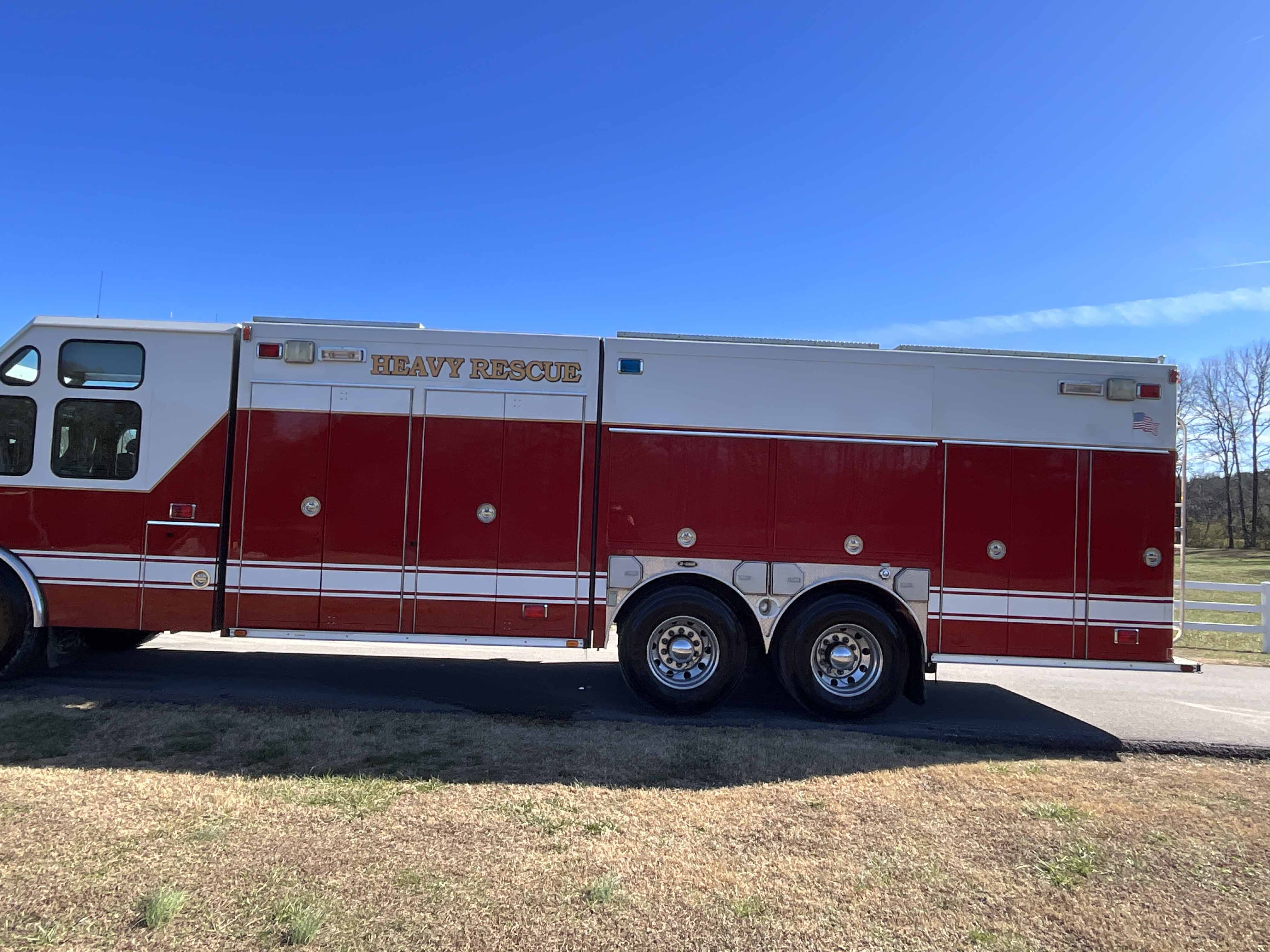 1999 E-One Cyclone II Tandem-Axle Heavy Rescue | Firetrucks Unlimited
